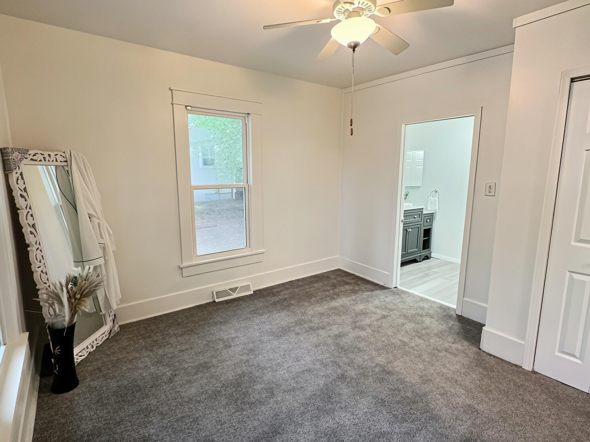 705 North Clay Street Property Photo 12