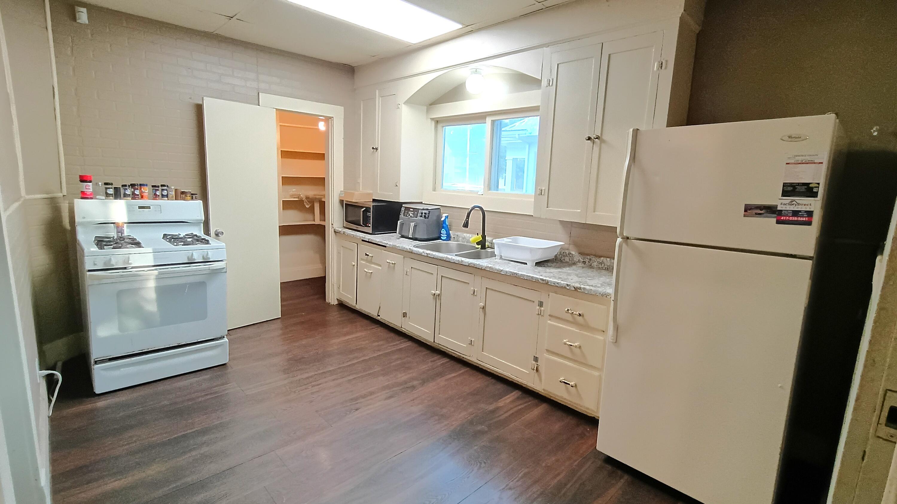 813 South Hickory Street Property Photo 14