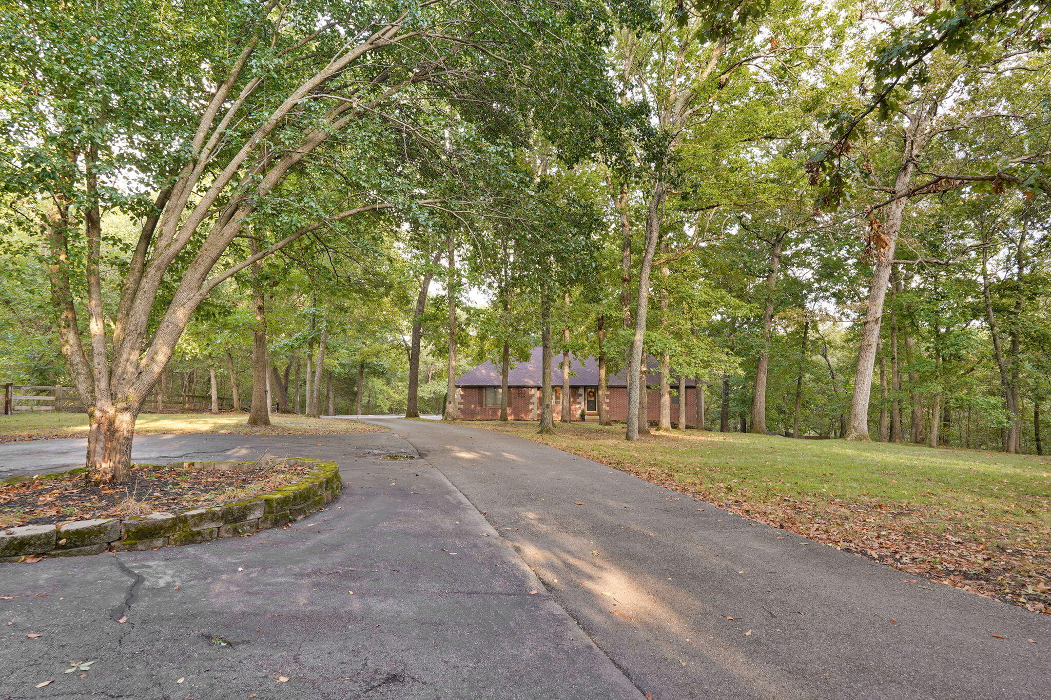 2412 West Azalea Road Property Photo 1