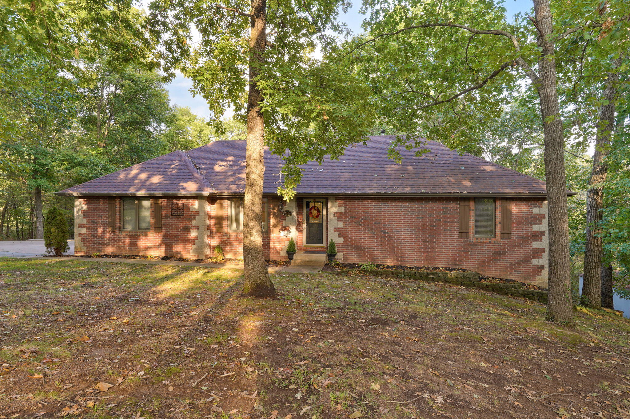 2412 West Azalea Road Property Photo 4