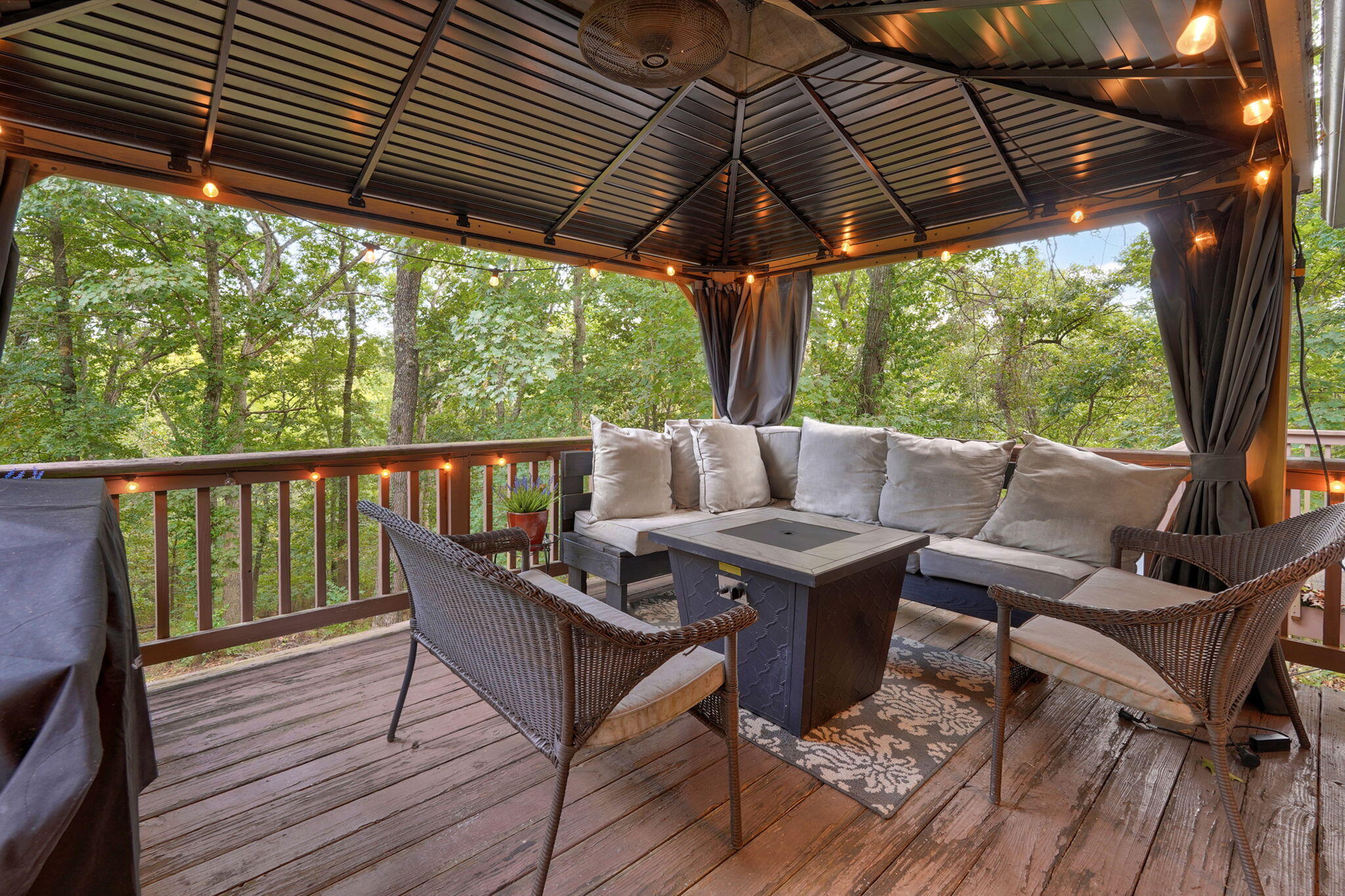 2412 West Azalea Road Property Photo 16
