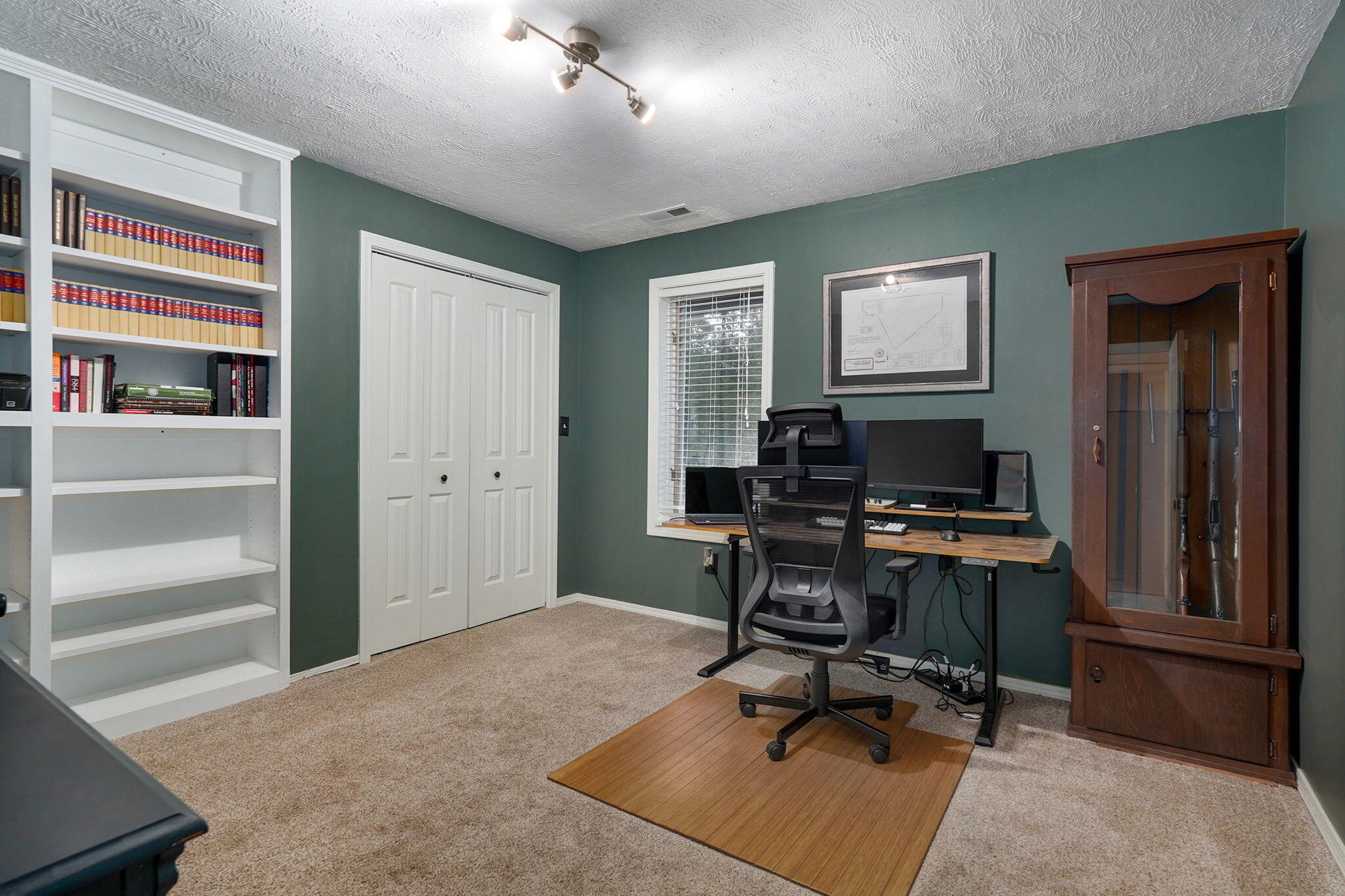 2412 West Azalea Road Property Photo 28
