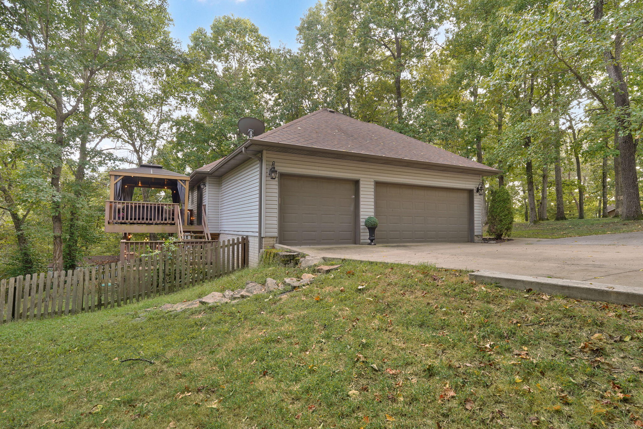 2412 West Azalea Road Property Photo 39