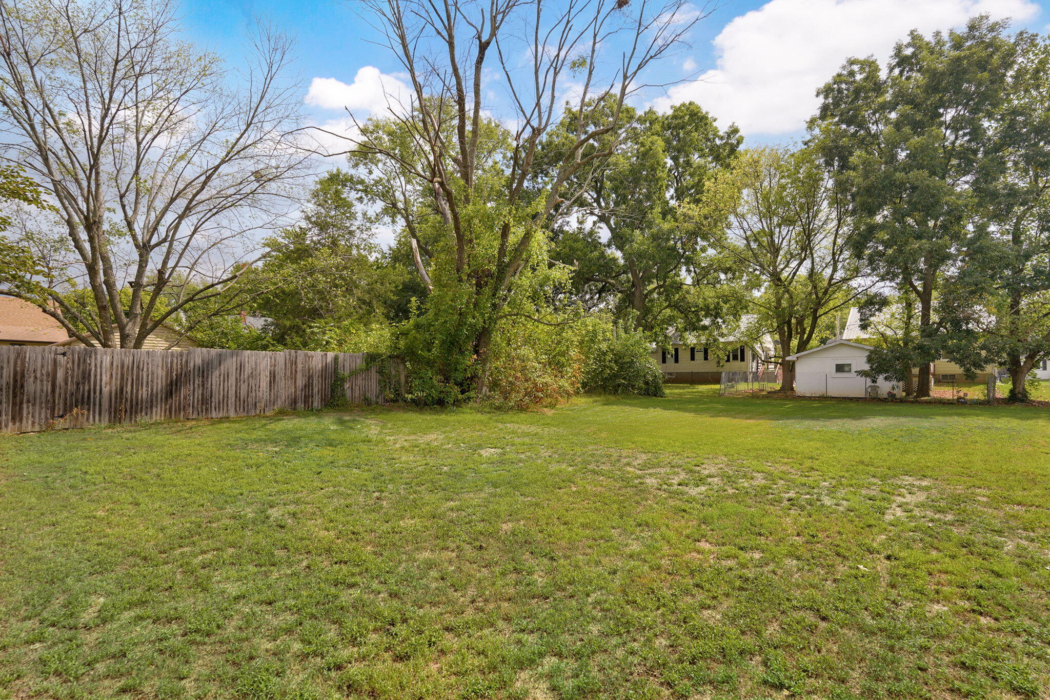 416 West Water Street Property Photo 8