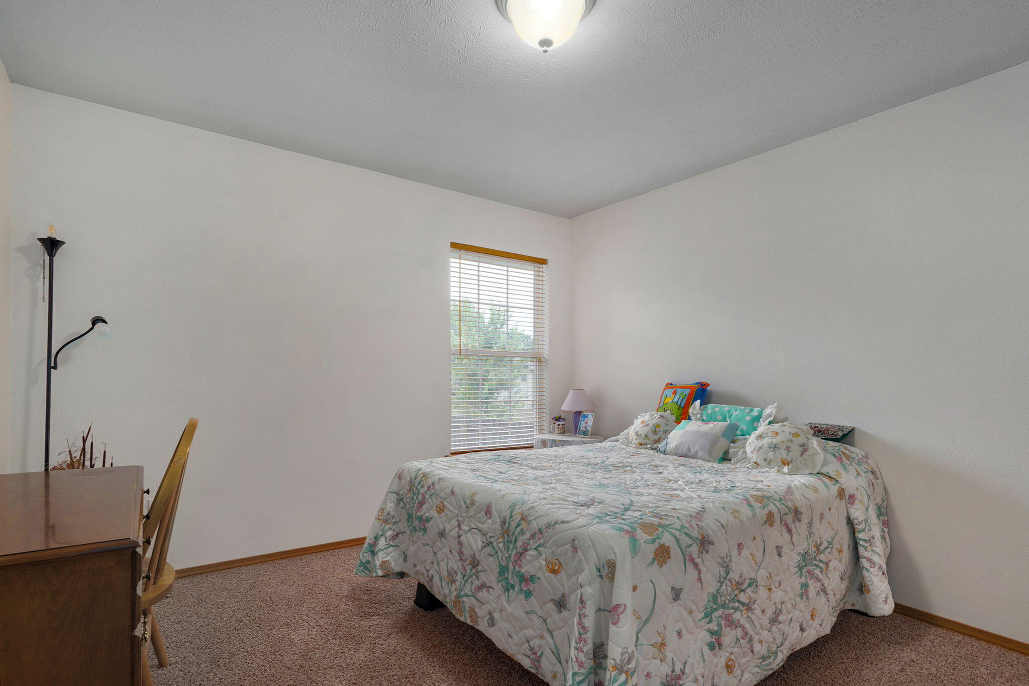 5047 South Greenfield Road Property Photo 23