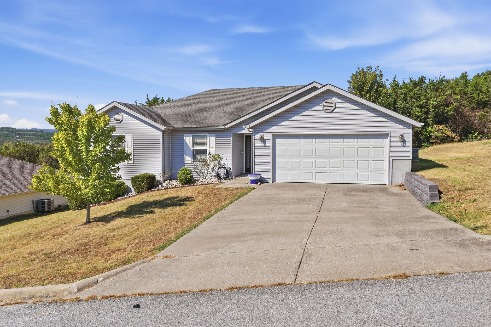 178 Joseph Way Property Photo 3