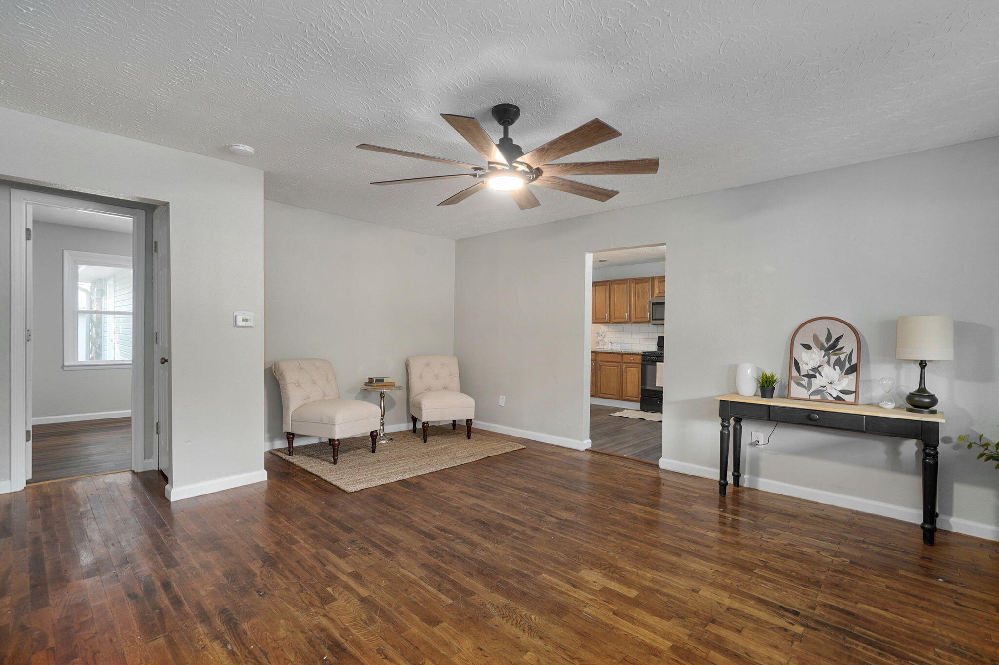 2911 West Latoka Street Property Photo 5