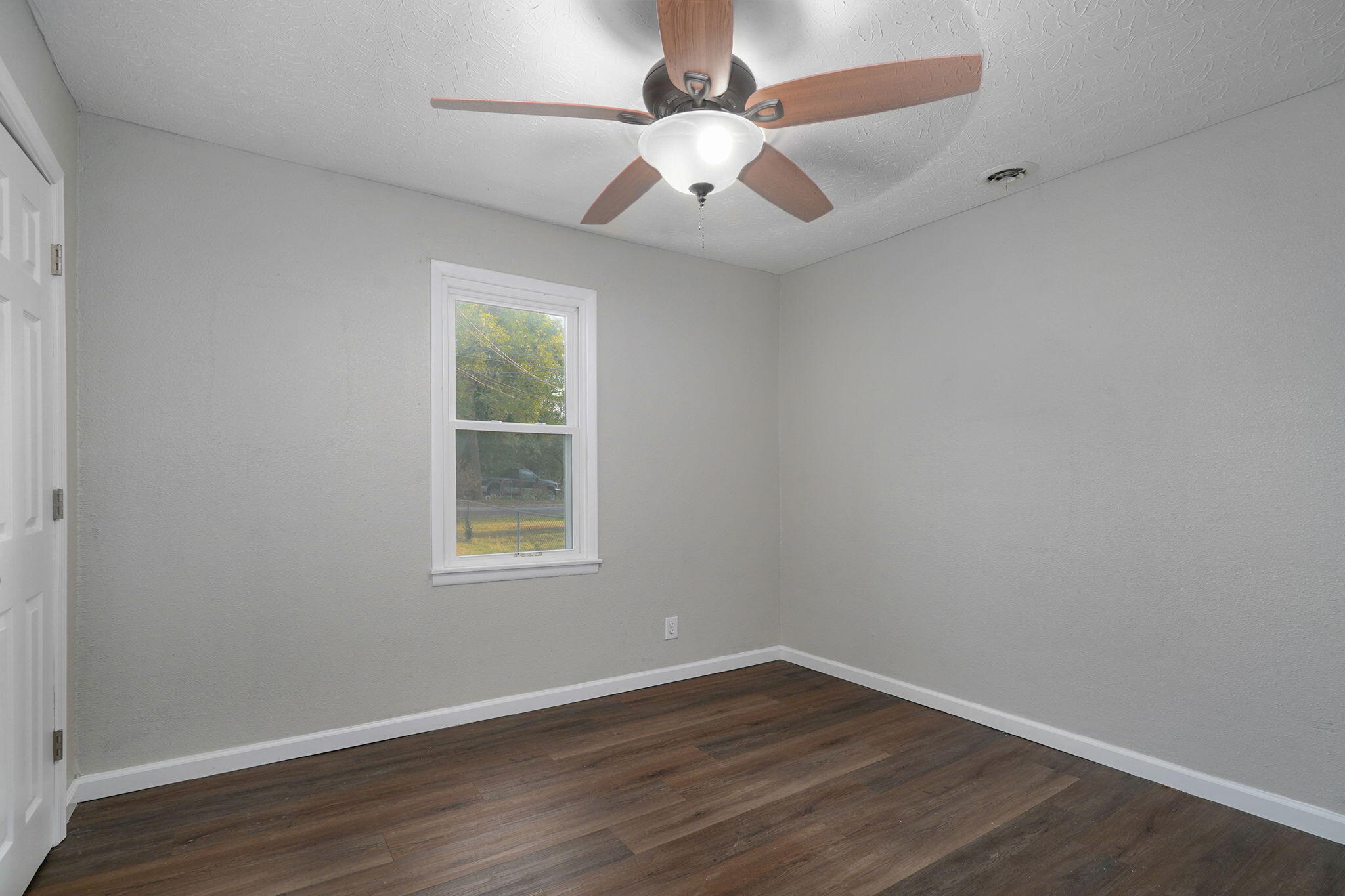 2911 West Latoka Street Property Photo 19