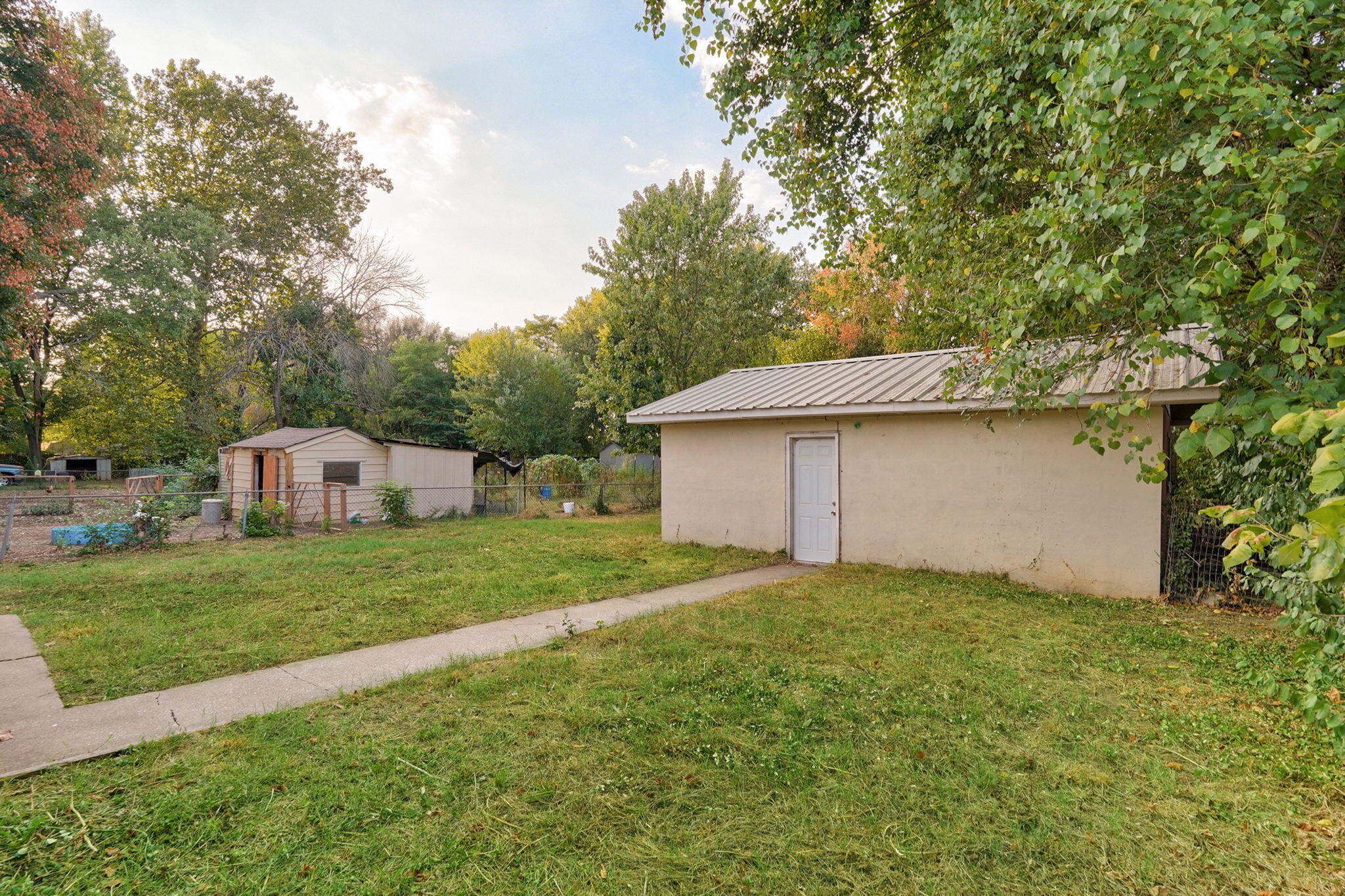 2911 West Latoka Street Property Photo 24