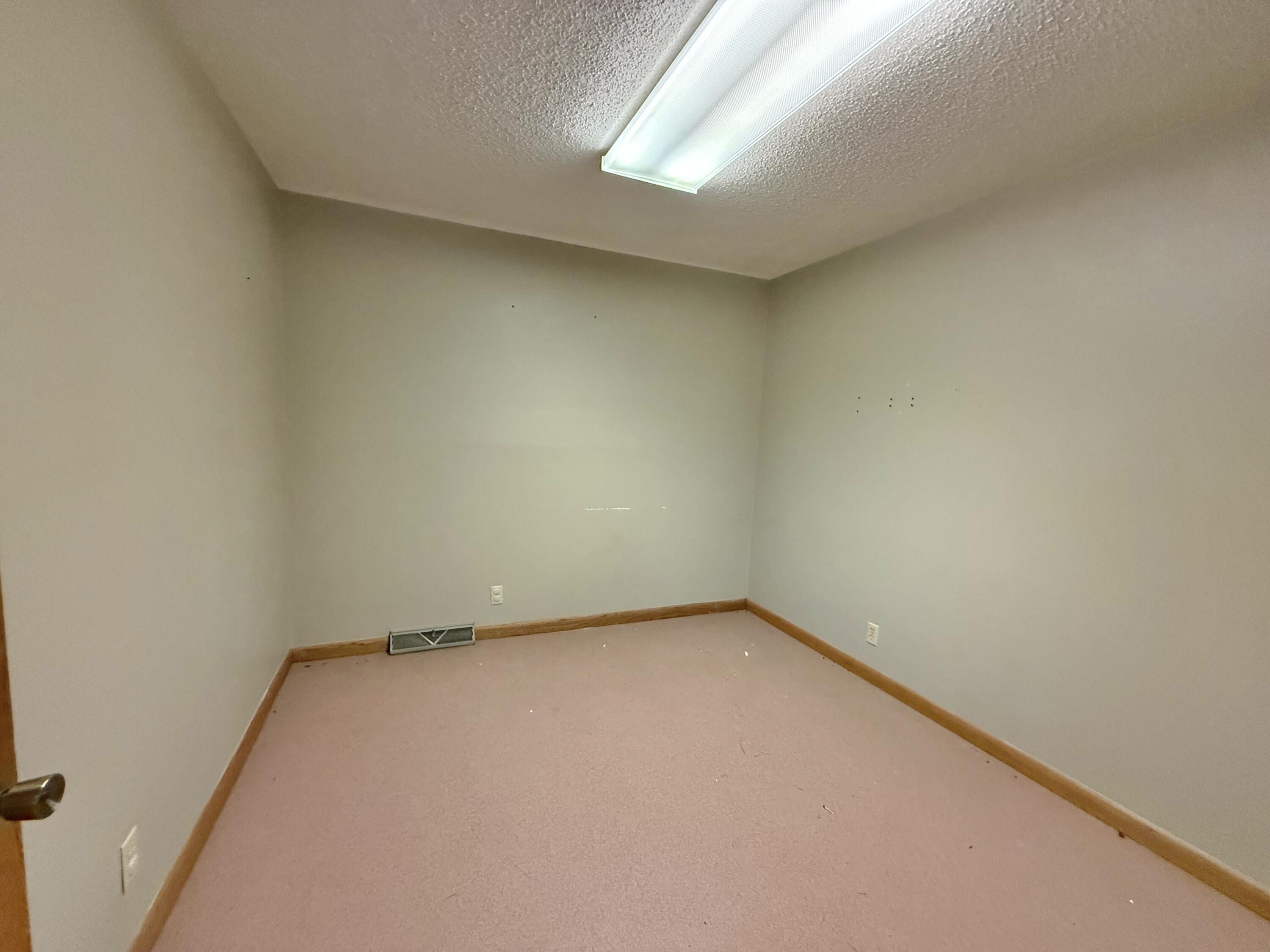 327 East Airport Drive Property Photo 52