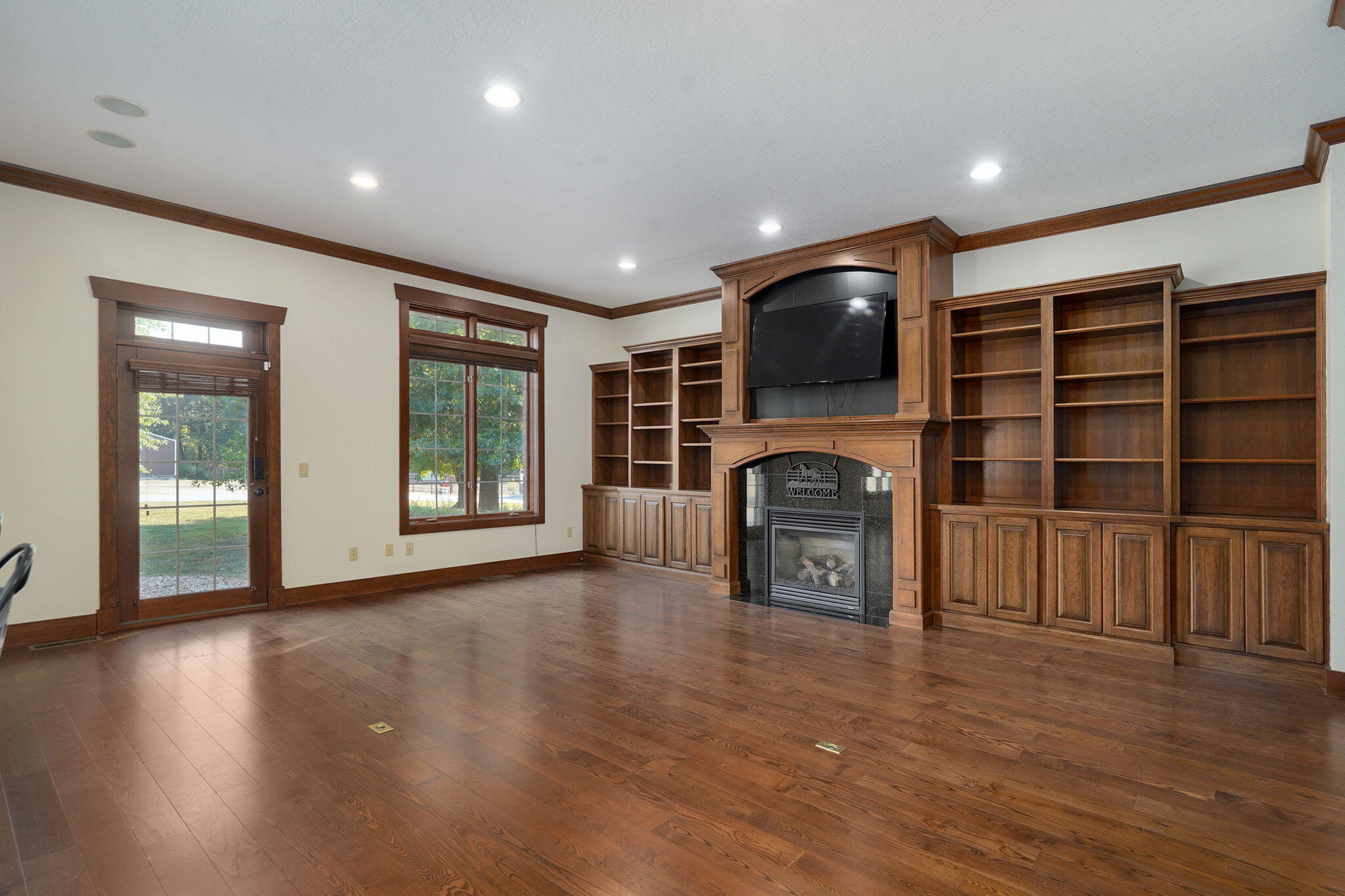 6215 Le Sentier Property Photo 21