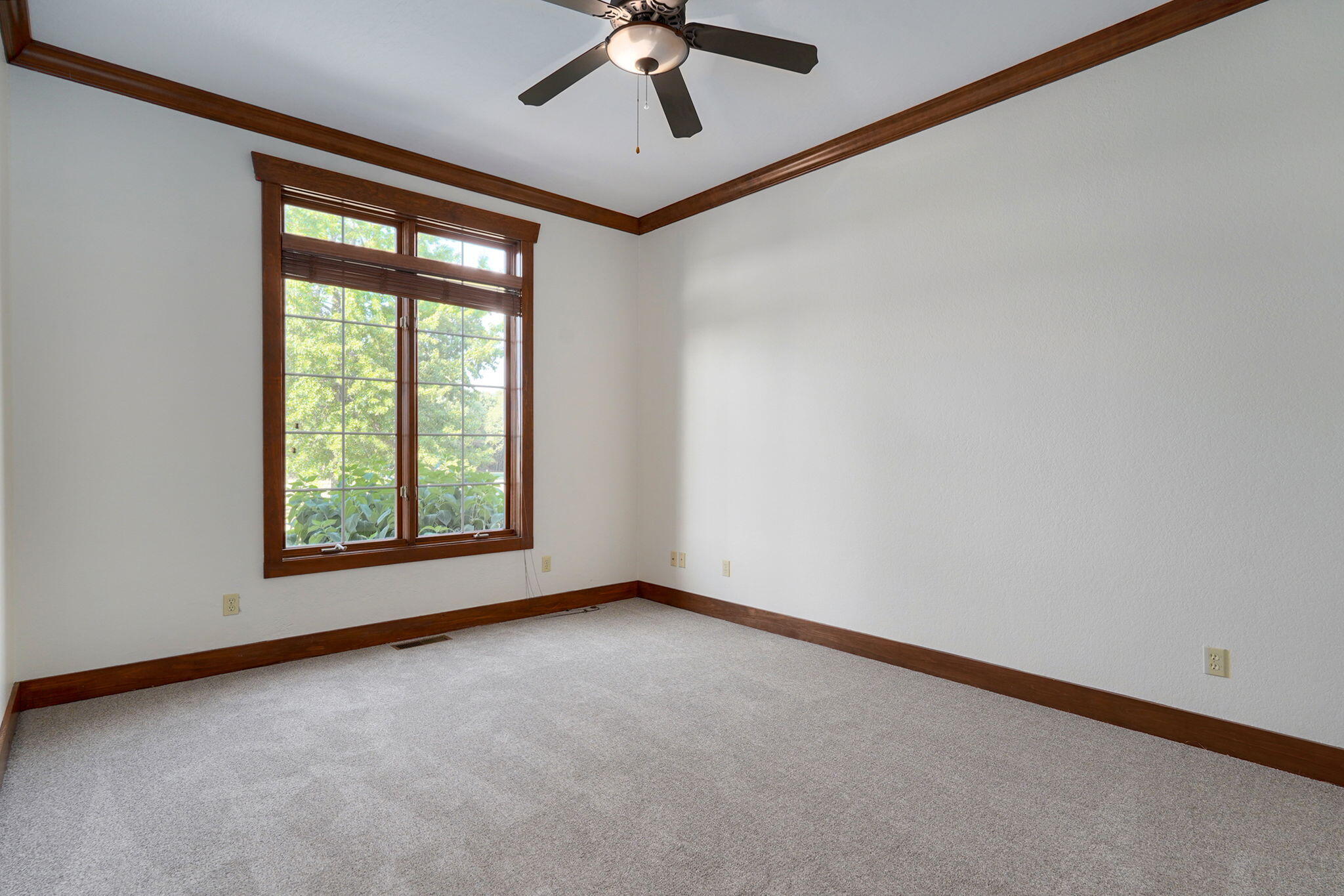6215 Le Sentier Property Photo 37