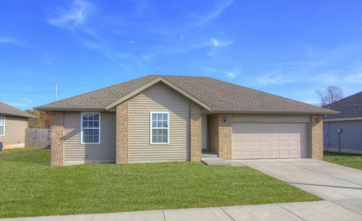 1050 South Strasbourg Avenue Property Photo 1