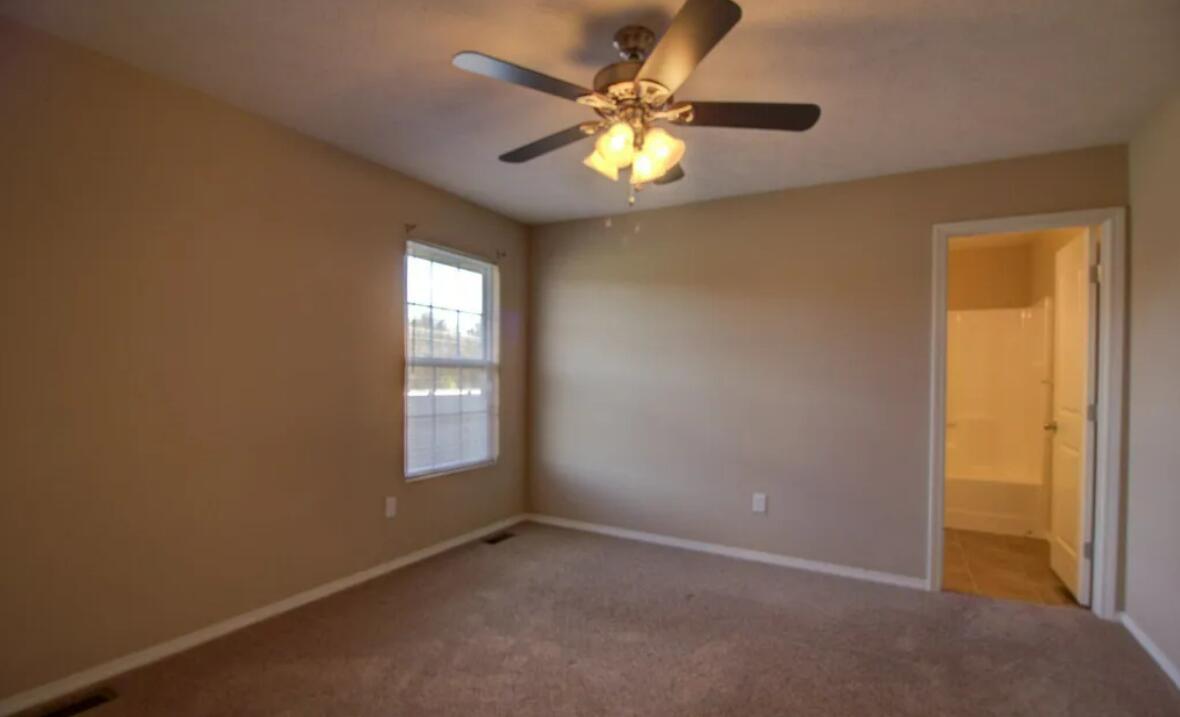 1050 South Strasbourg Avenue Property Photo 7