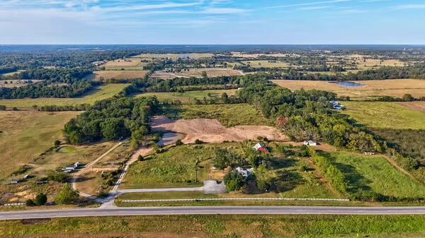 6409 East Us Highway 60 Tract 1 Property Photo 5