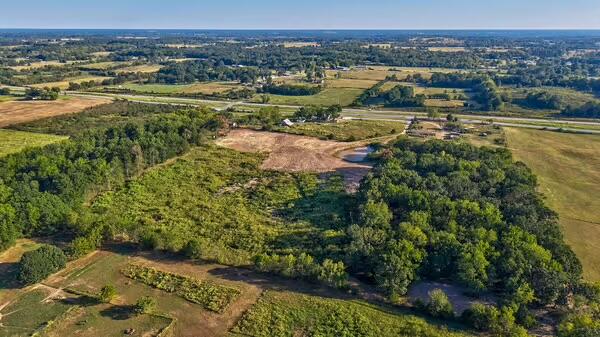 6409 East Us Highway 60 Tract 1 Property Photo 8