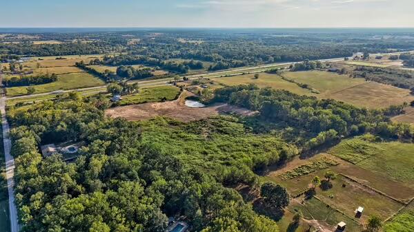 6409 East Us Highway 60 Tract 1 Property Photo 9