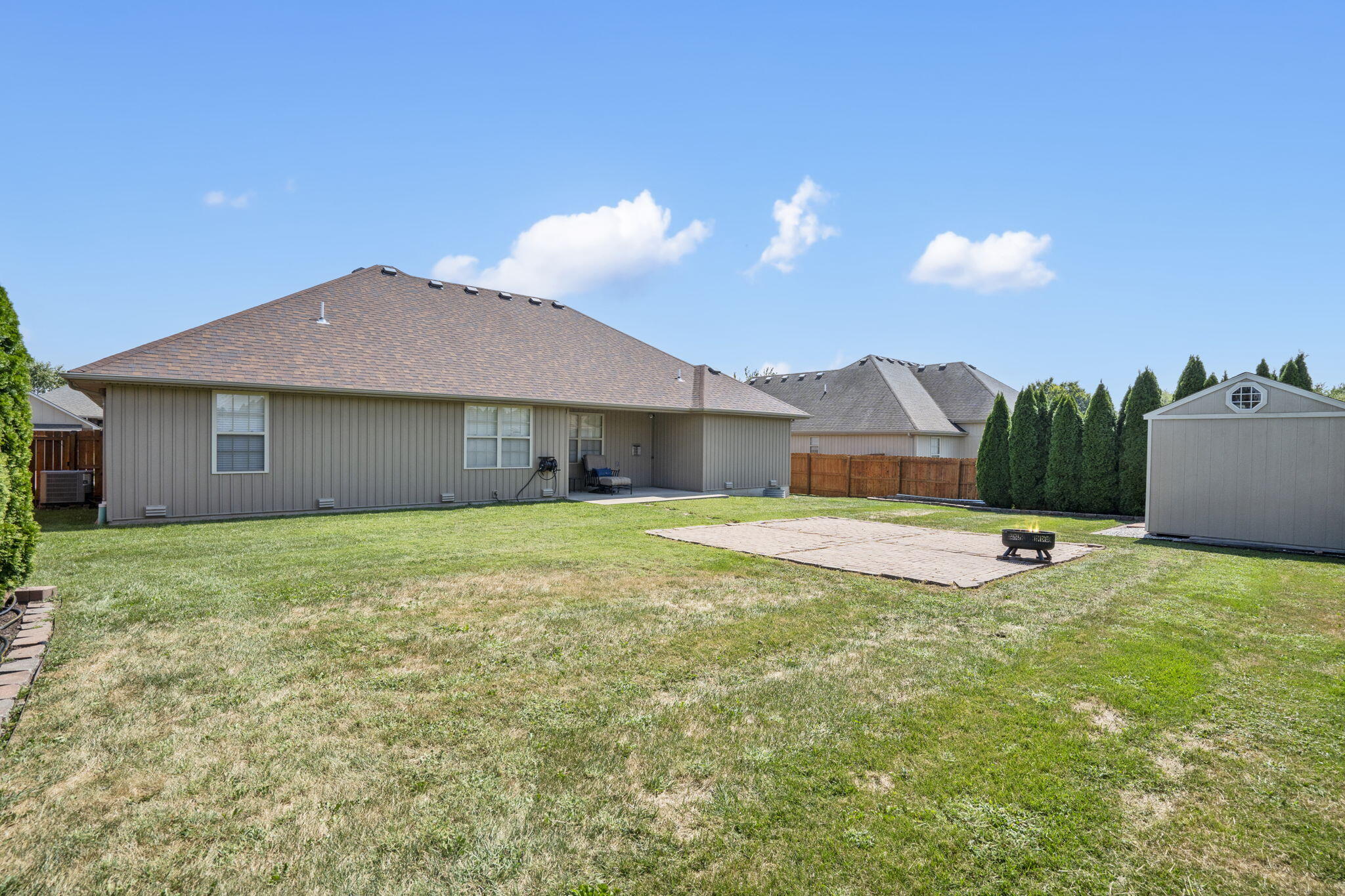 639 North Rockingham Avenue Property Photo 11