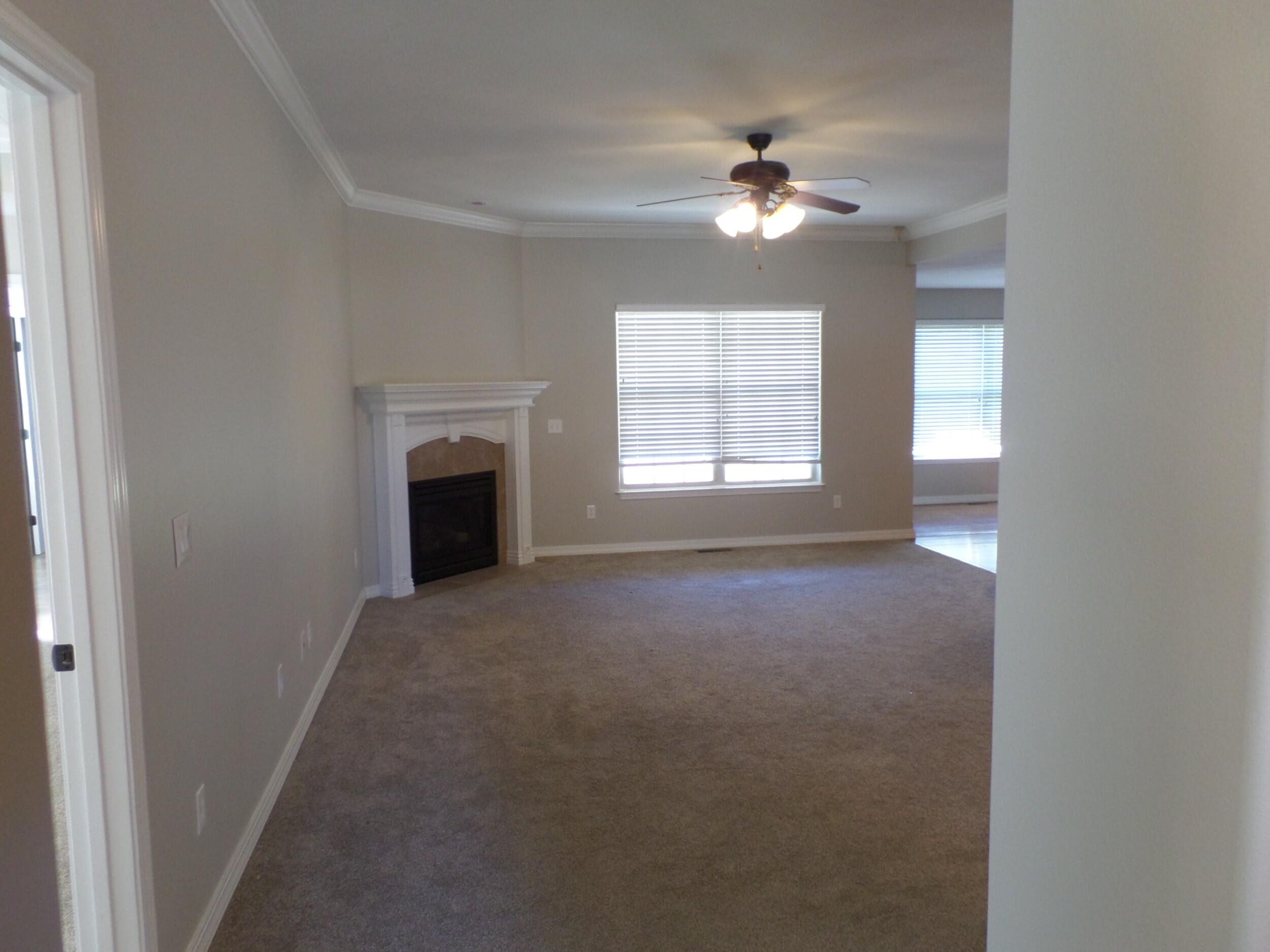 639 North Rockingham Avenue Property Photo 12