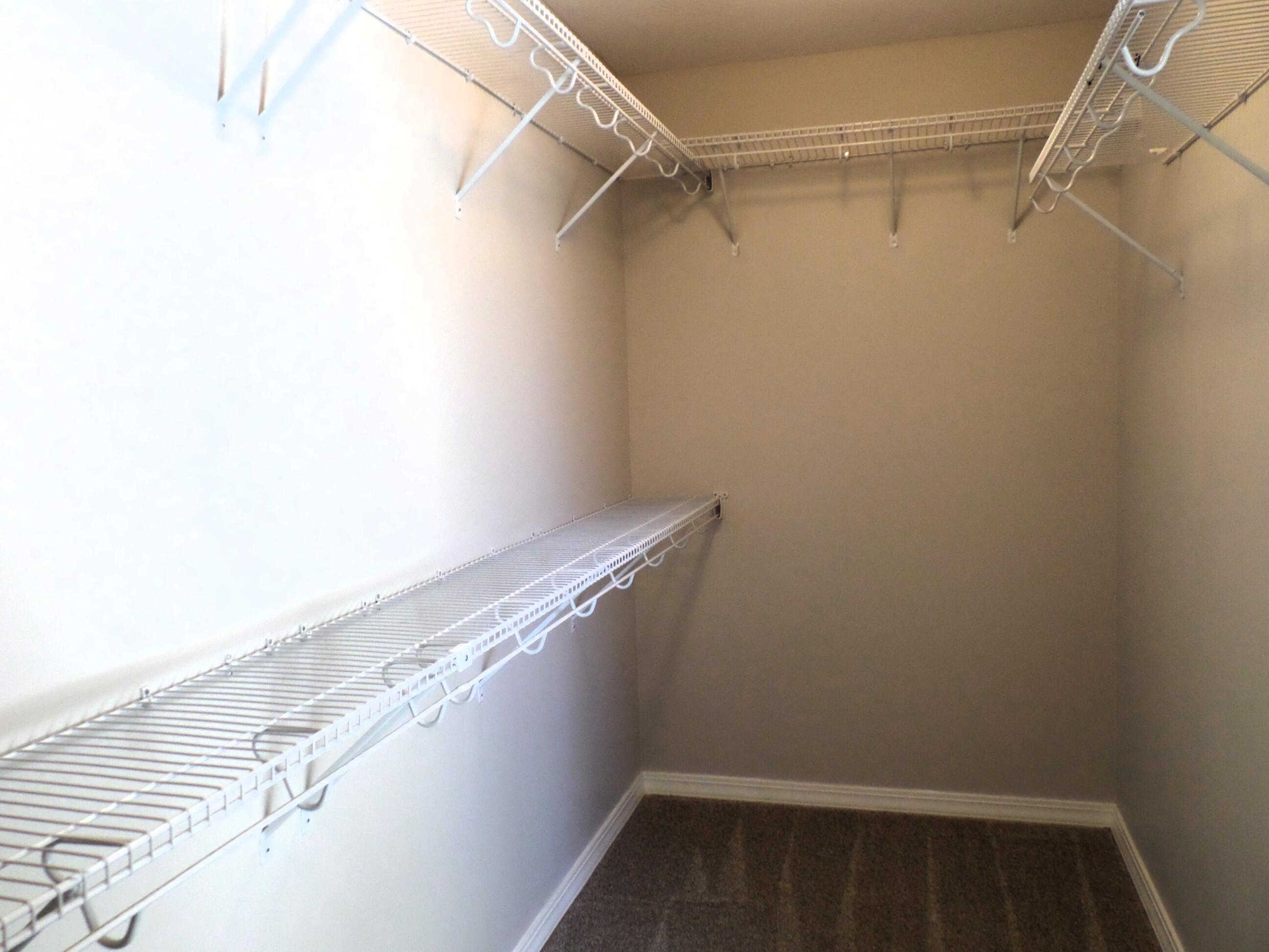 639 North Rockingham Avenue Property Photo 25