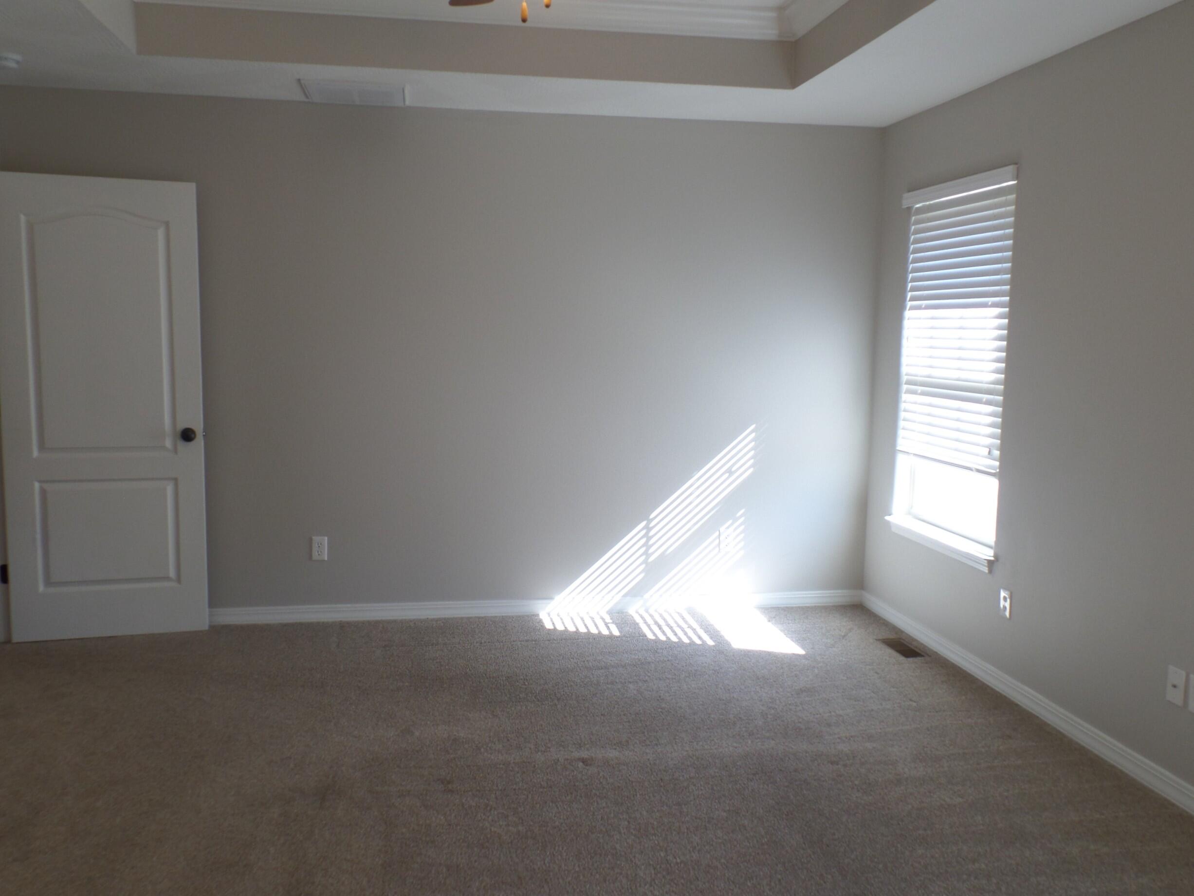 639 North Rockingham Avenue Property Photo 26