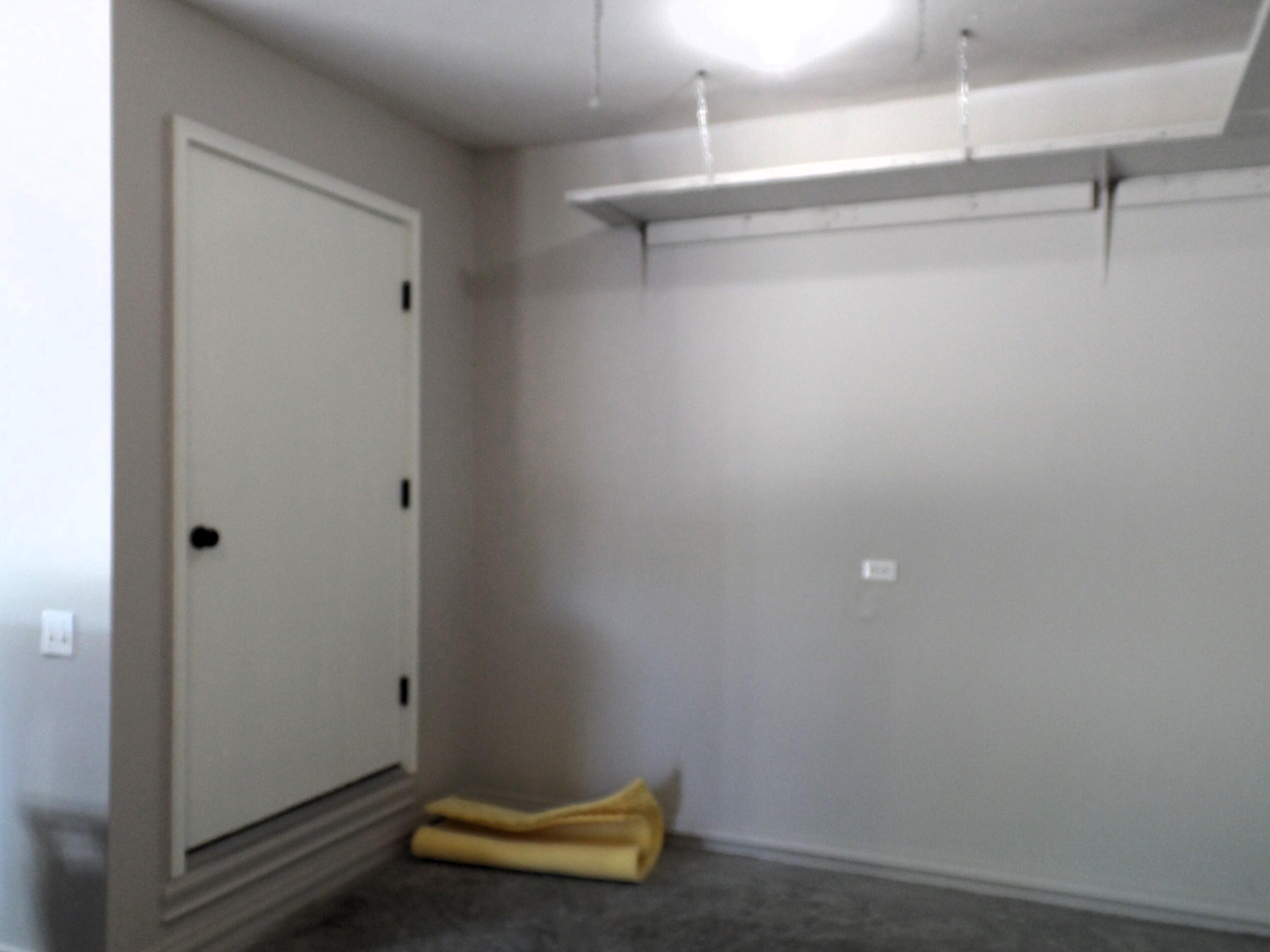 639 North Rockingham Avenue Property Photo 35