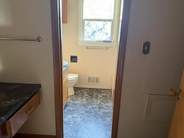 728 South Saint Charles Avenue Property Photo 10
