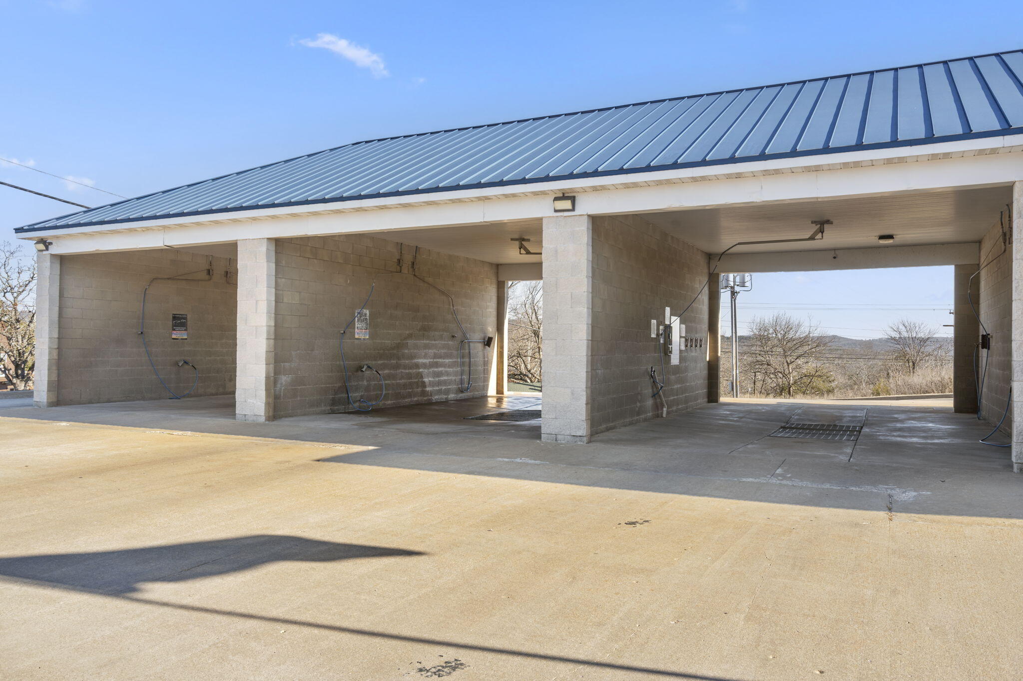 85 Kimberling Boulevard Property Photo 2