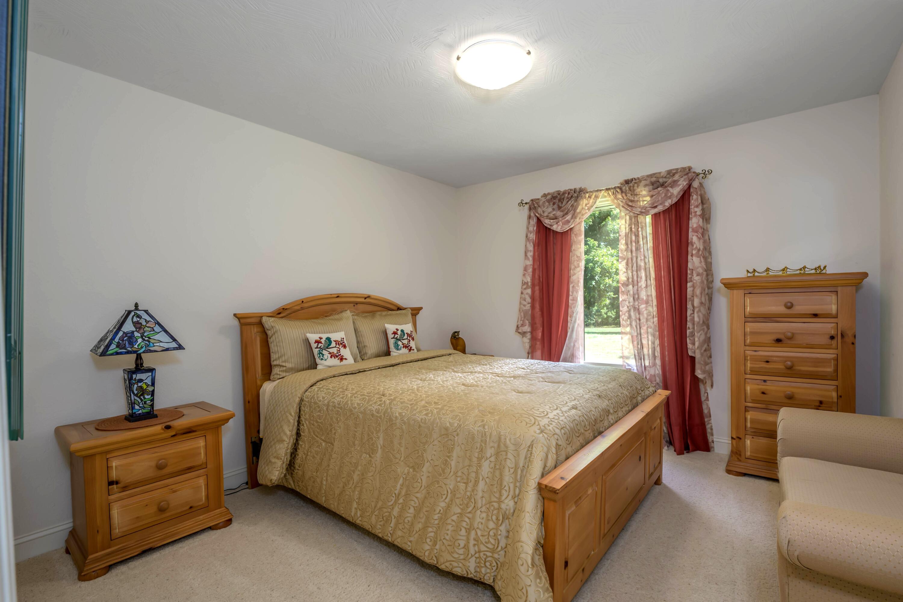 2282 North Farm Road 227 Property Photo 35