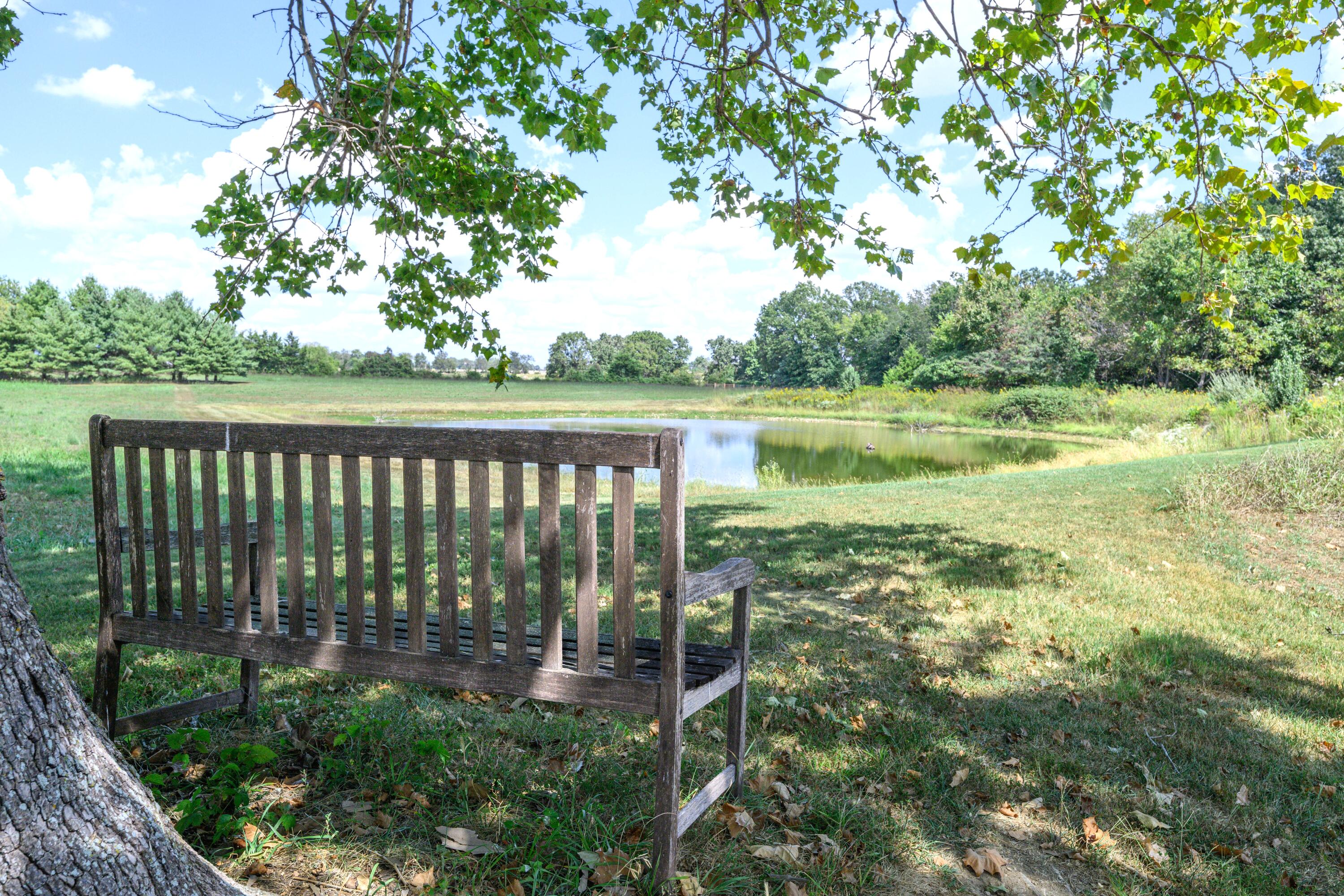 2282 North Farm Road 227 Property Photo 48