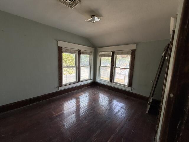 628 South Porter Avenue Property Photo 7