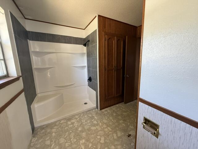 2419 South Ozark Avenue Property Photo 9