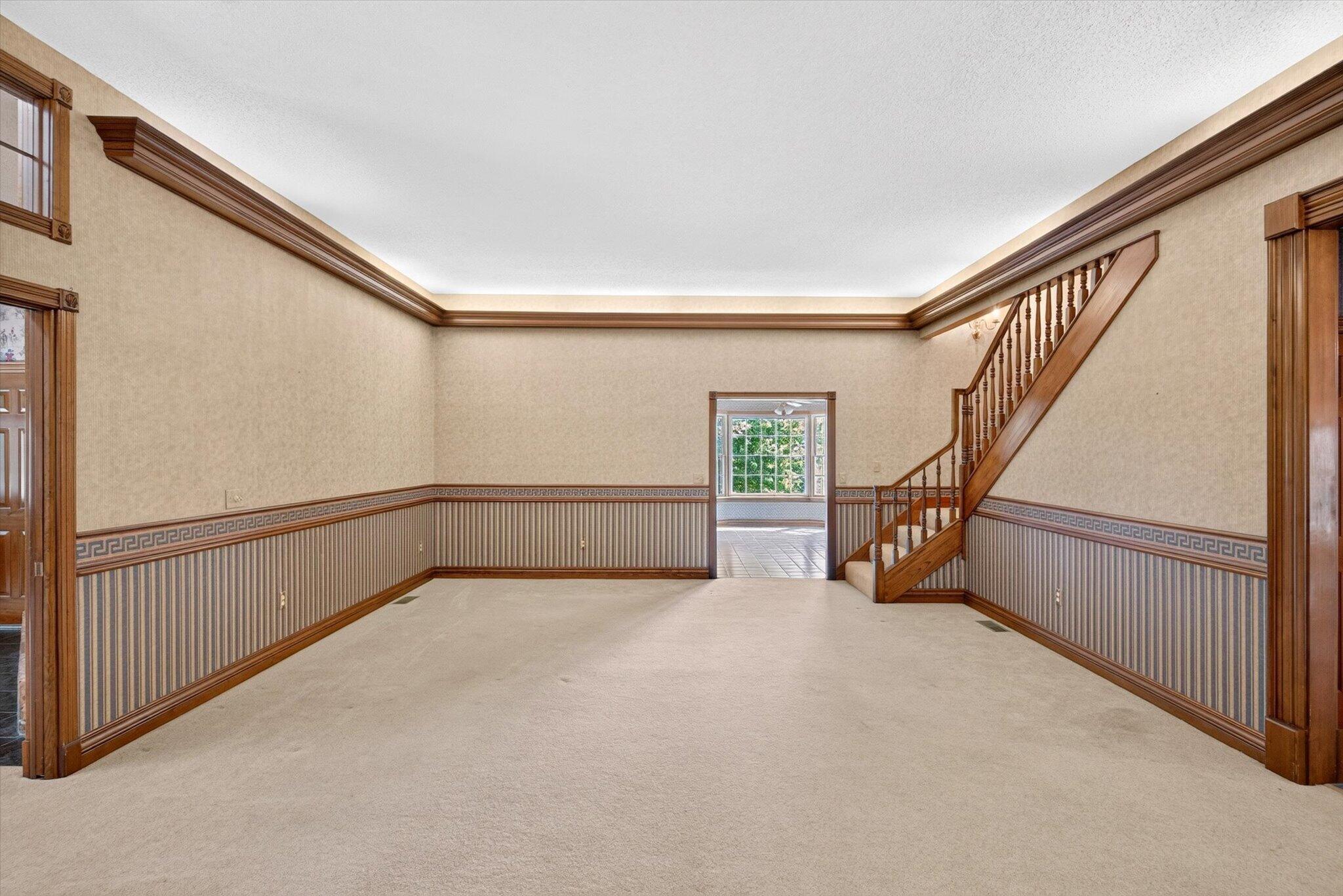 2065 East Thornridge Circle Property Photo 16