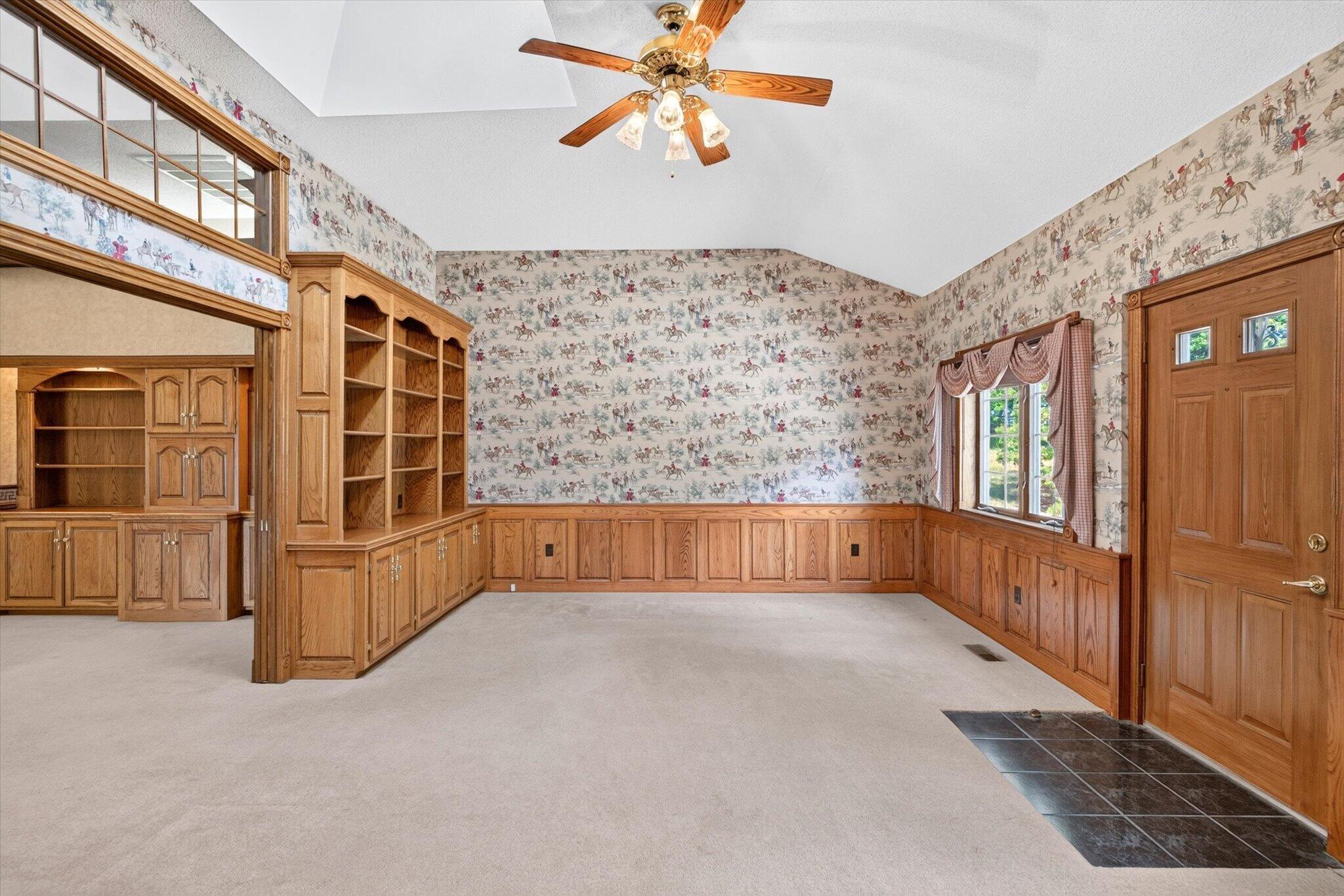 2065 East Thornridge Circle Property Photo 22