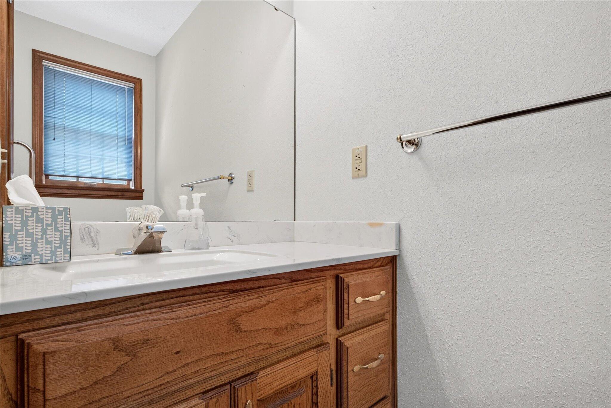 2065 East Thornridge Circle Property Photo 40