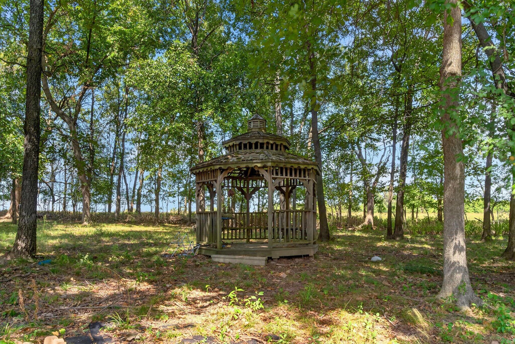 2065 East Thornridge Circle Property Photo 46