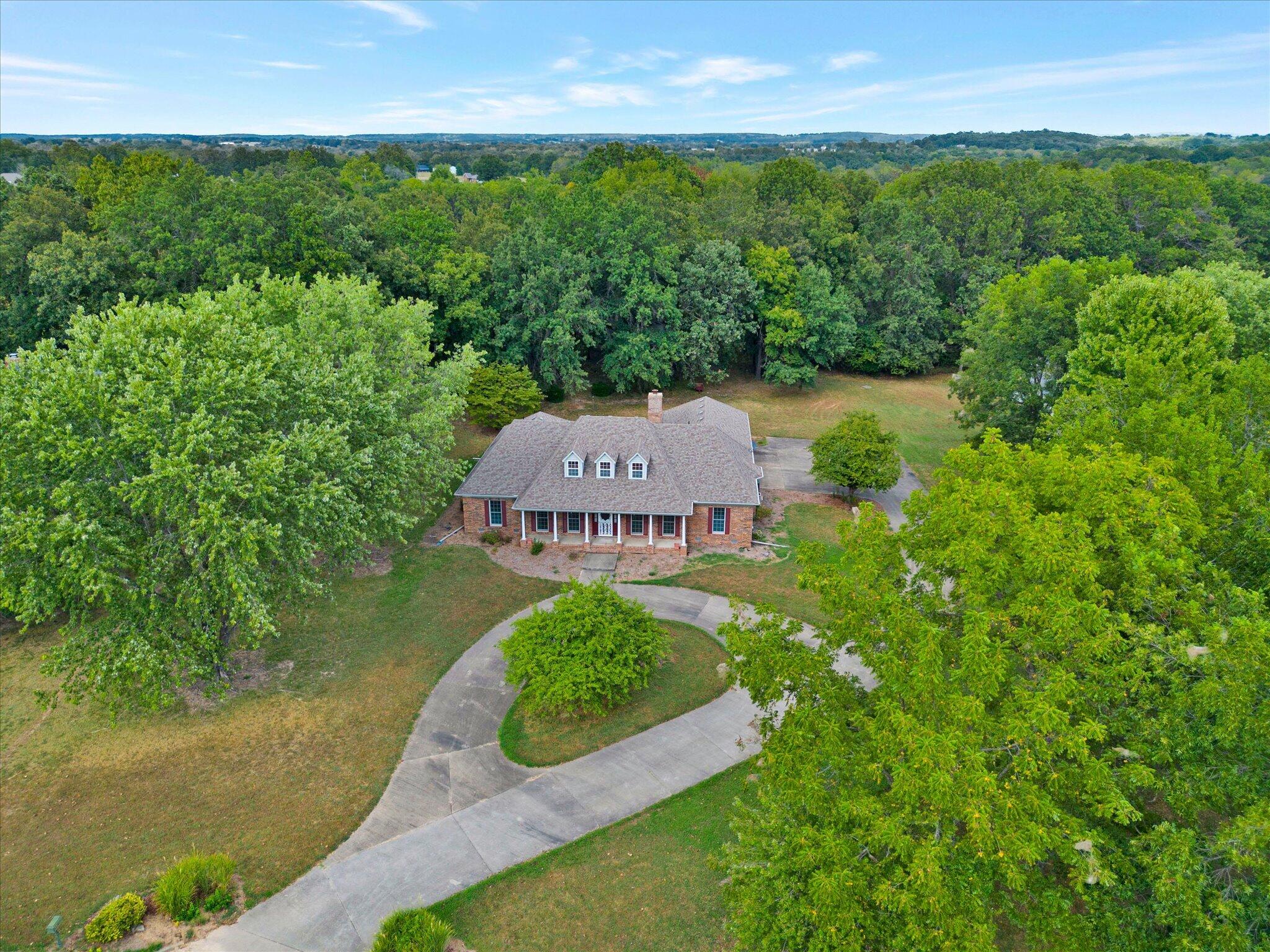 2065 East Thornridge Circle Property Photo 48