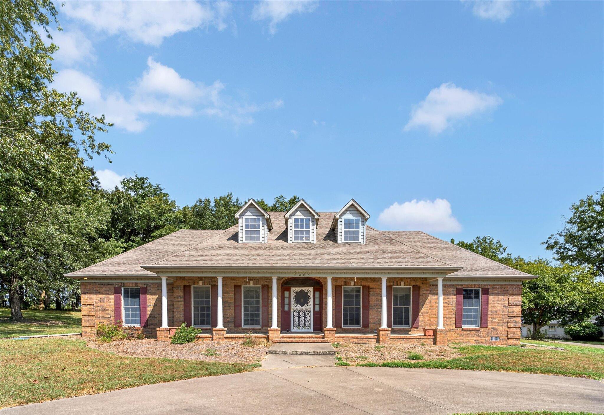 2065 East Thornridge Circle Property Photo 54