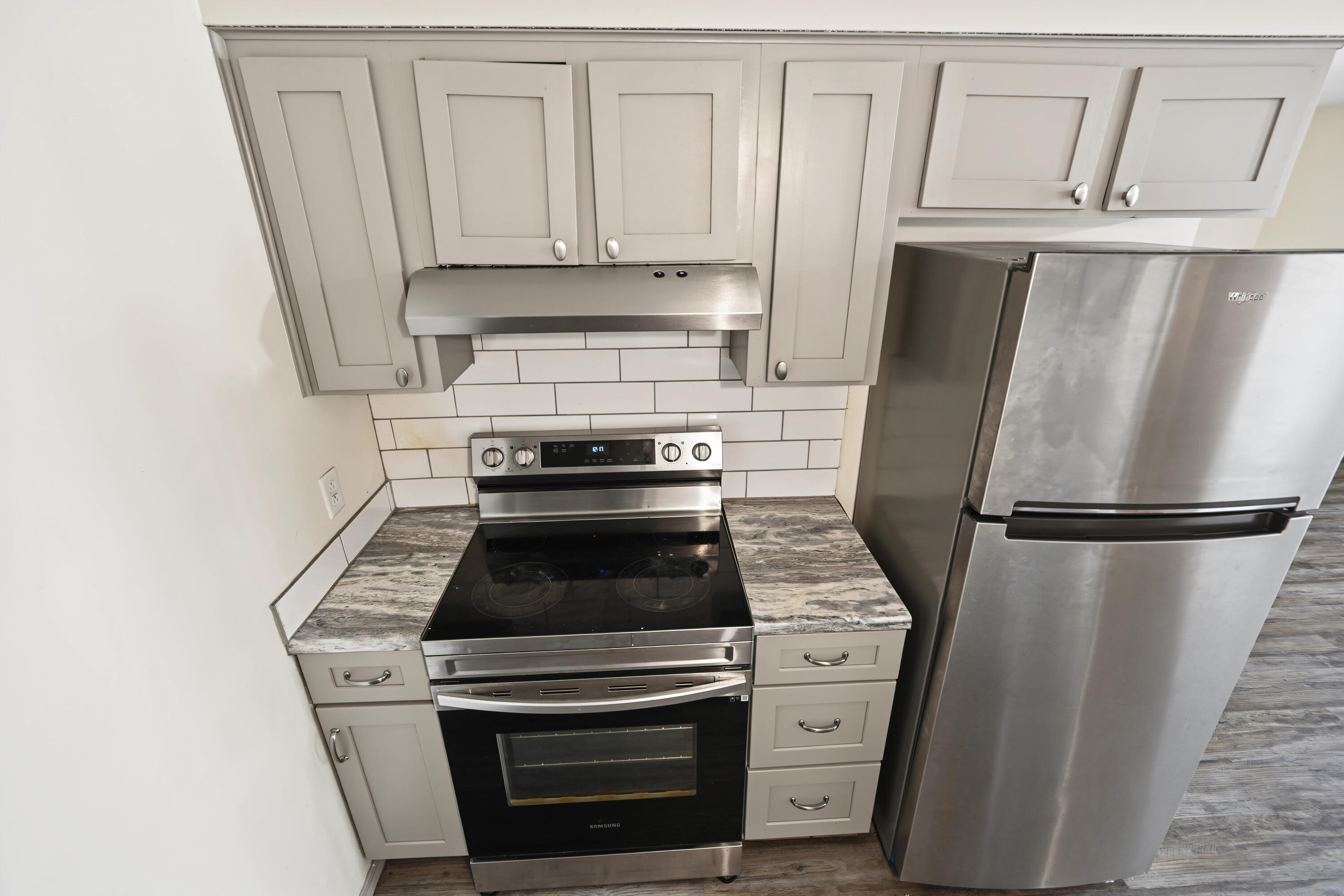 2970 West Roxbury Street A & B Property Photo 12