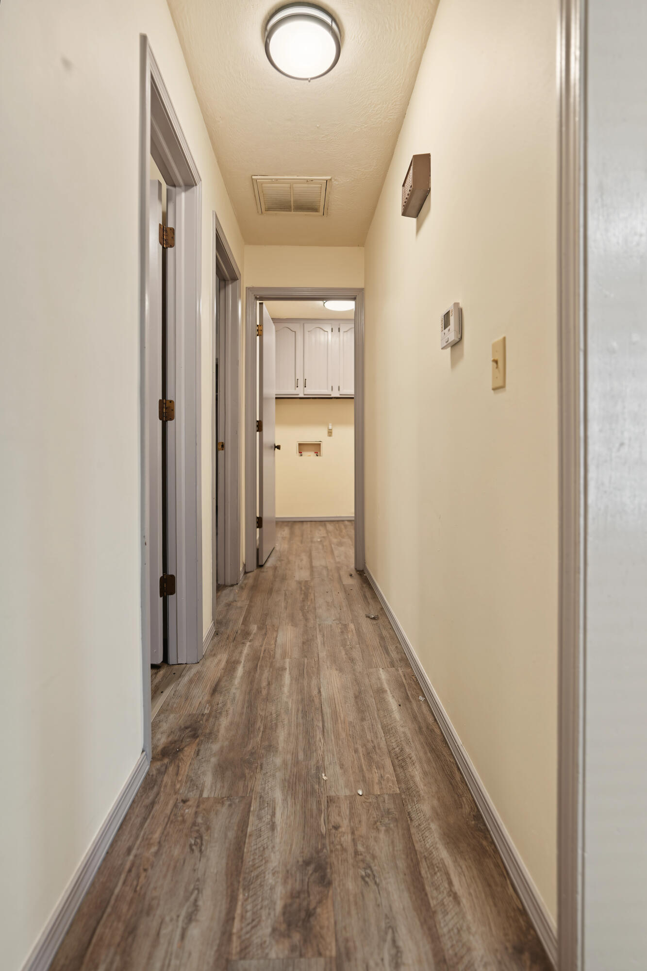 2970 West Roxbury Street A & B Property Photo 17