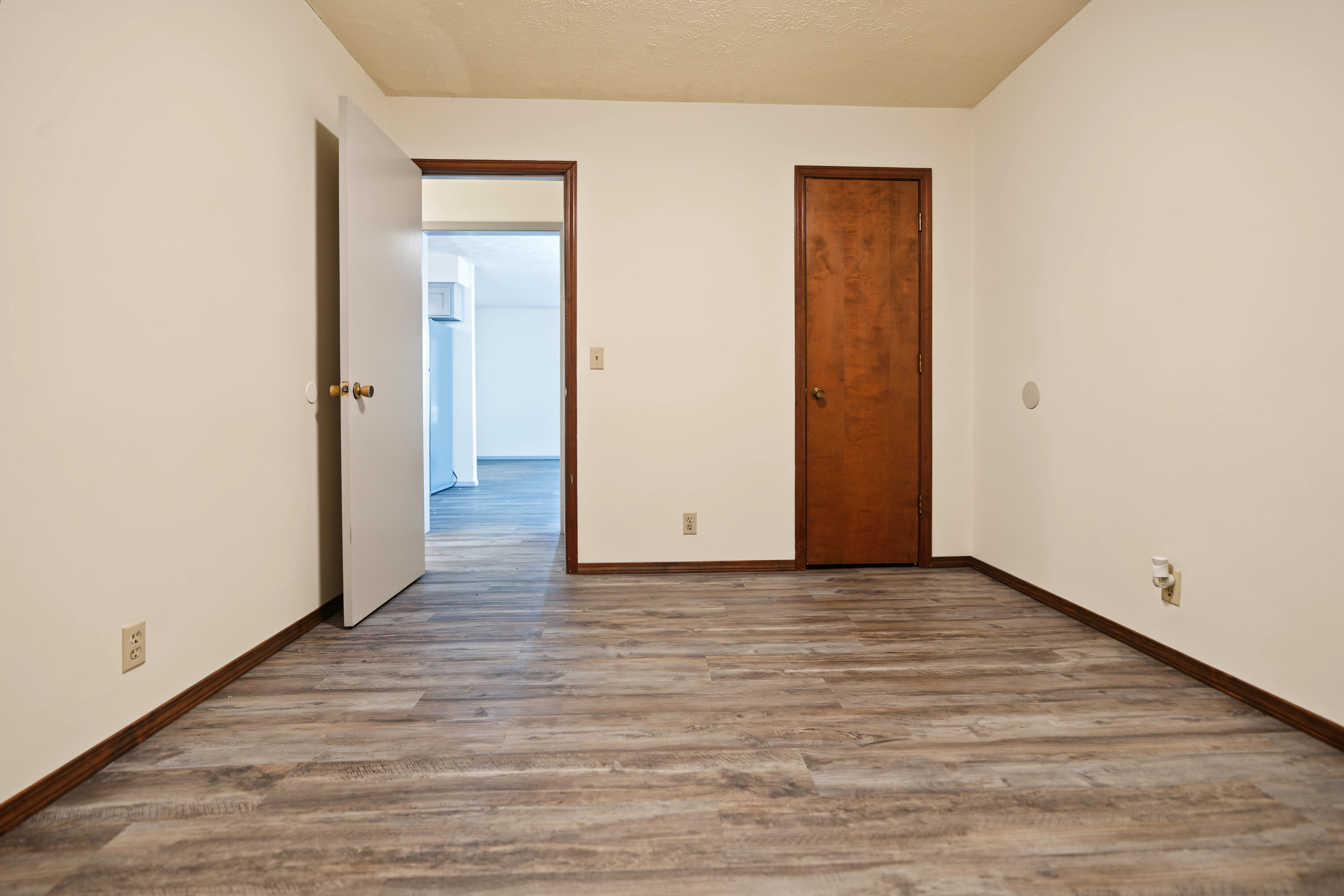 2970 West Roxbury Street A & B Property Photo 19