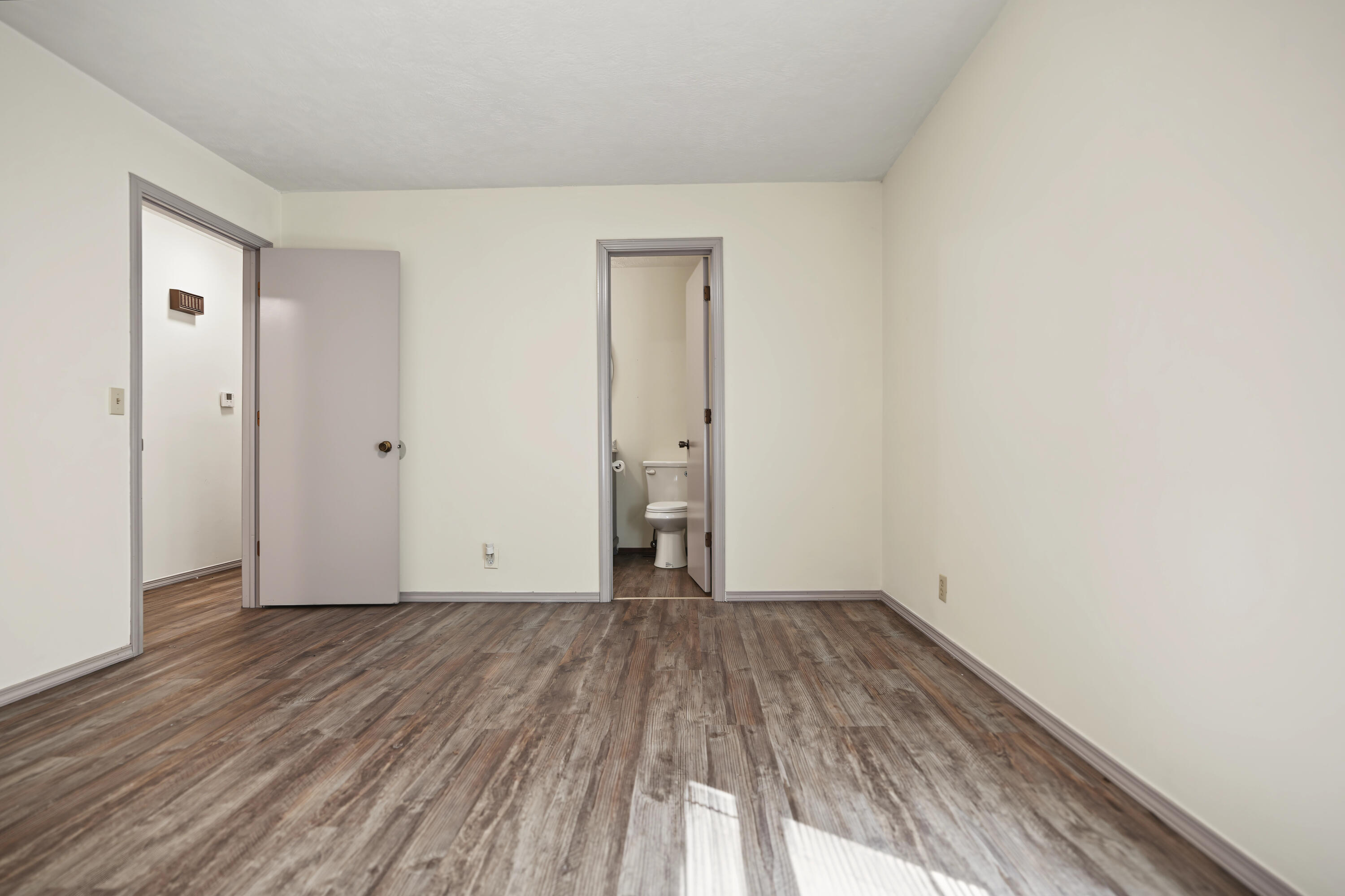 2970 West Roxbury Street A & B Property Photo 25