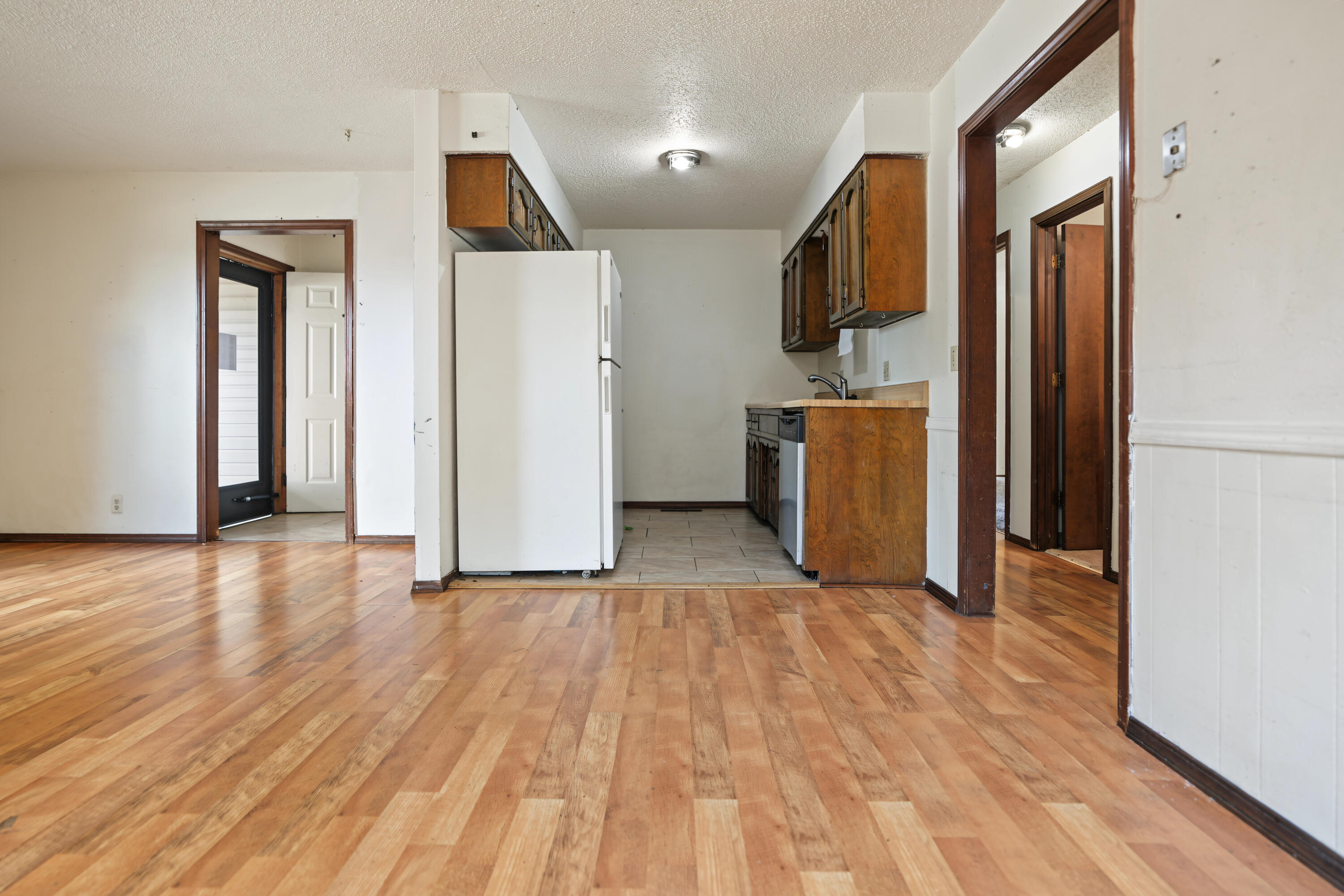 2970 West Roxbury Street A & B Property Photo 37