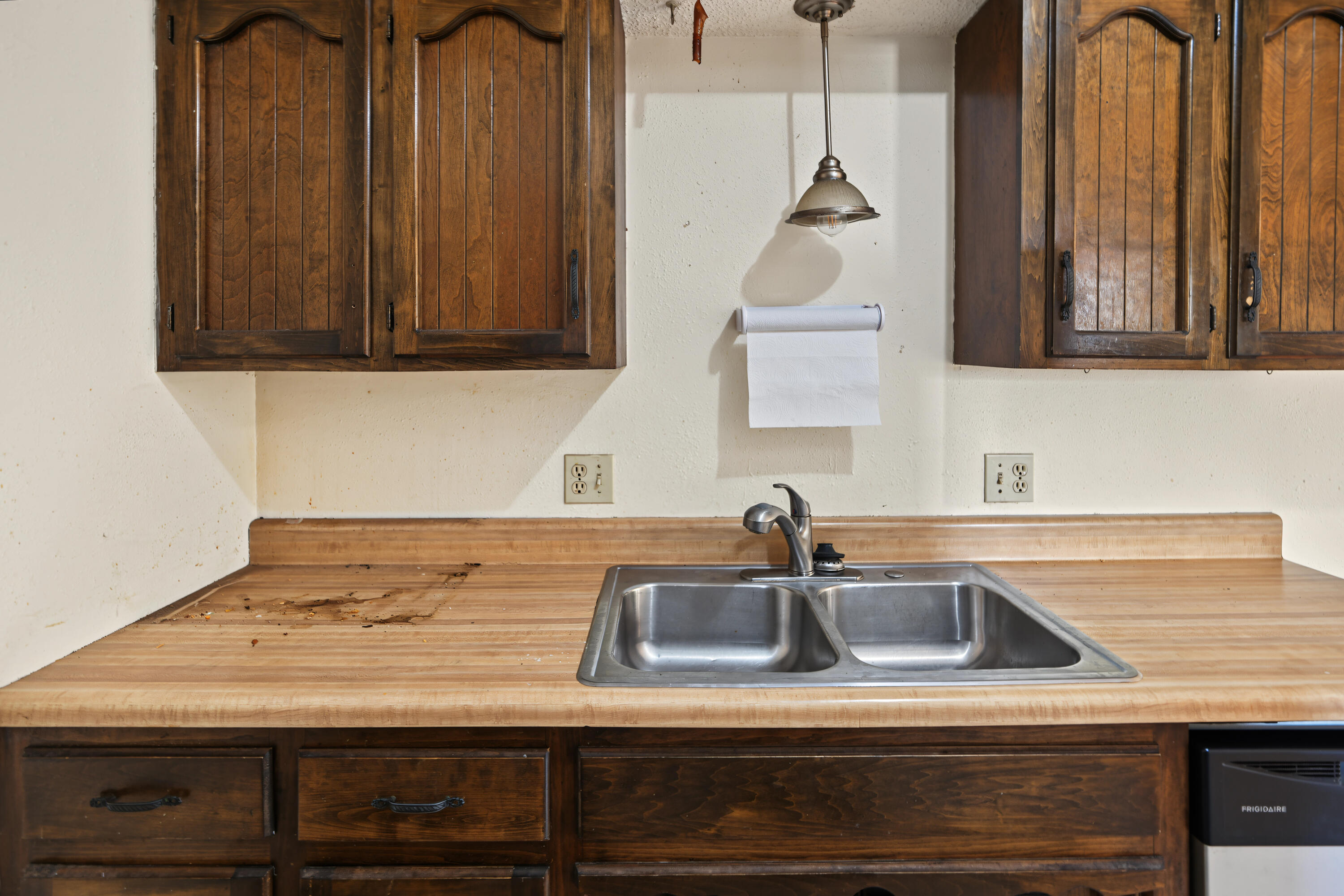 2970 West Roxbury Street A & B Property Photo 40