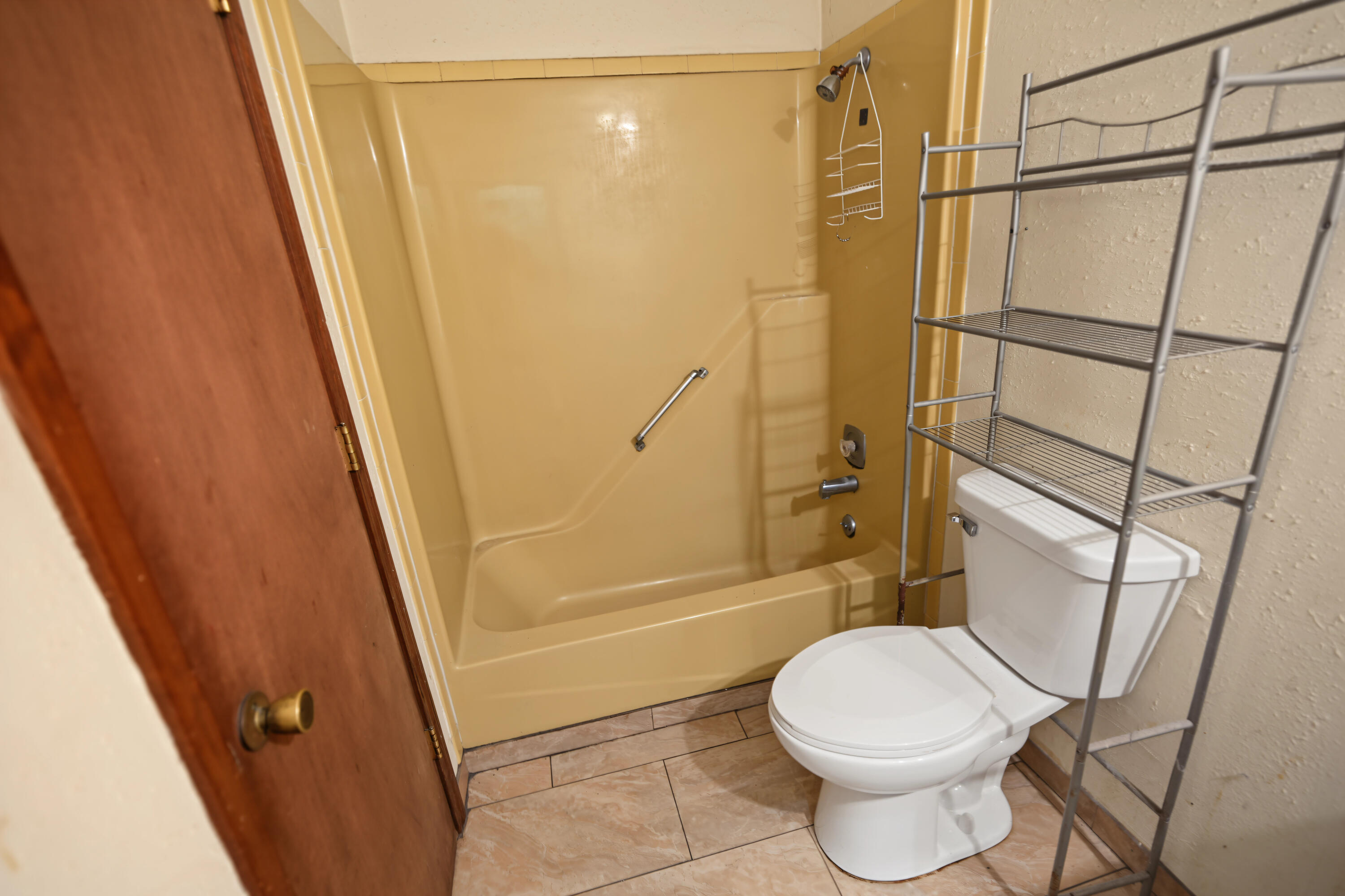 2970 West Roxbury Street A & B Property Photo 53