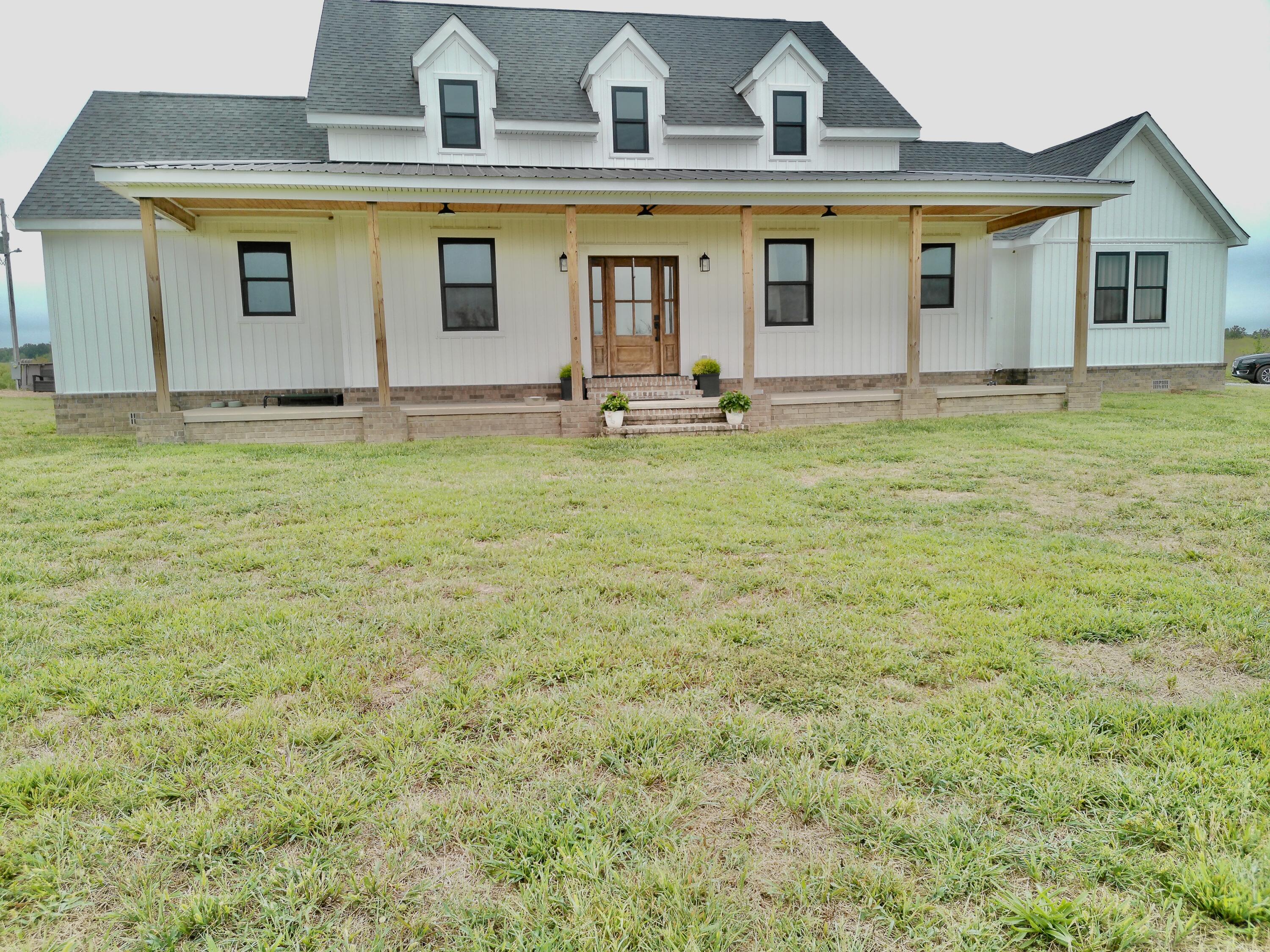 6139 Highway Dd Property Photo 1