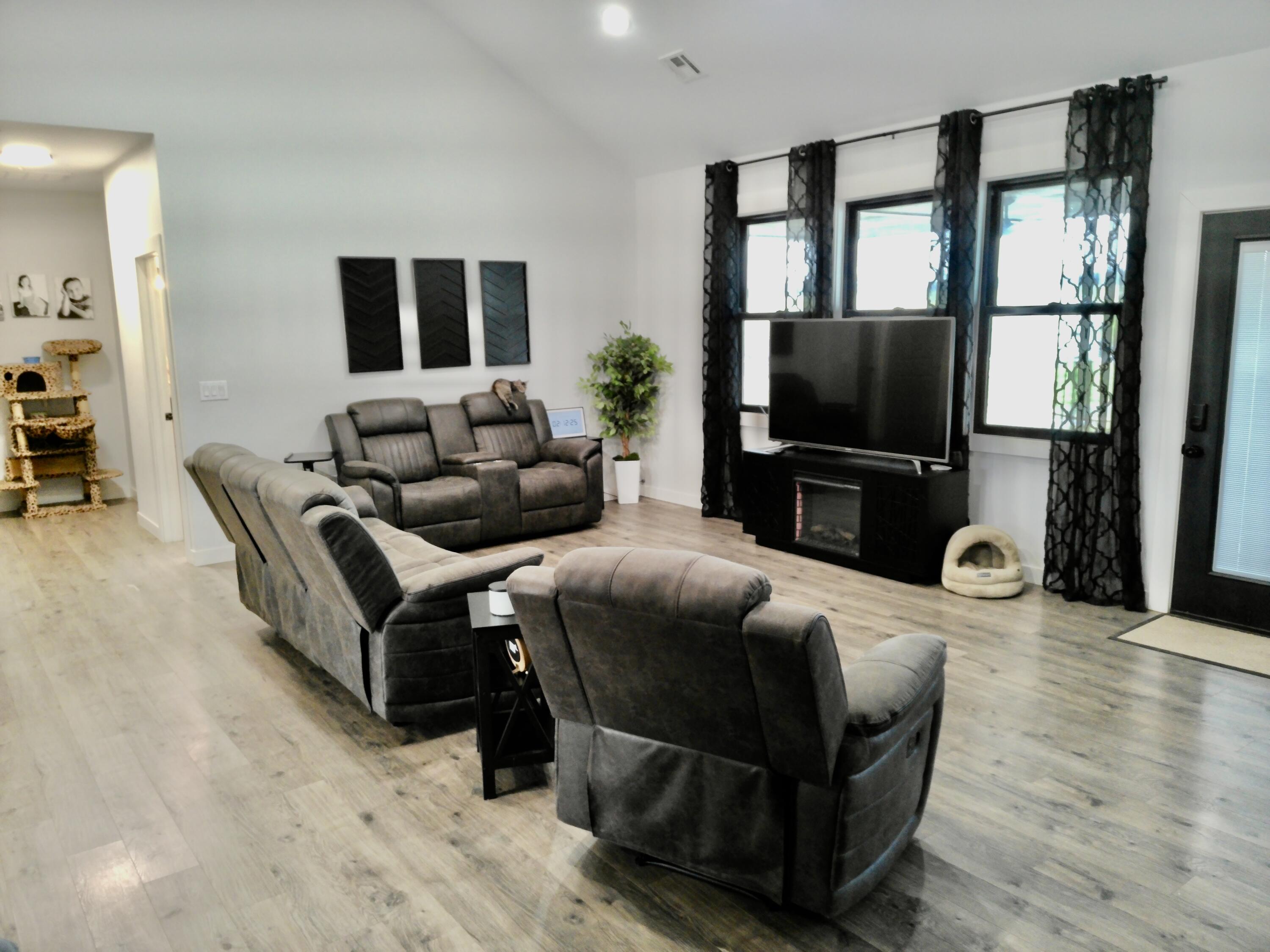 6139 Highway Dd Property Photo 11