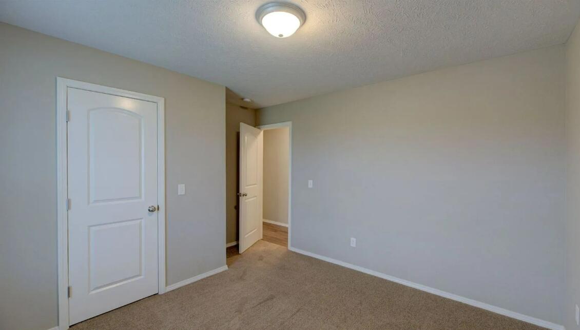 1702 North Hoover Drive Property Photo 15