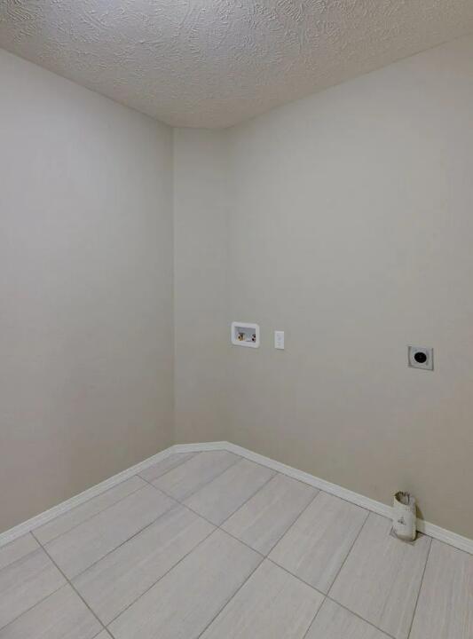 1702 North Hoover Drive Property Photo 18