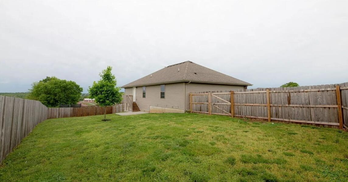 1702 North Hoover Drive Property Photo 19